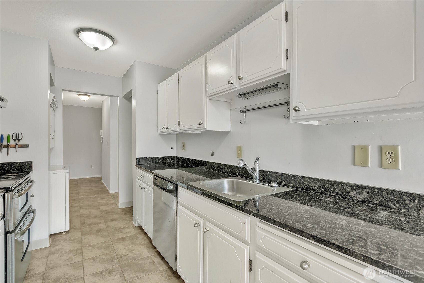 4545 Sand Point Way 207 Property Photo 10