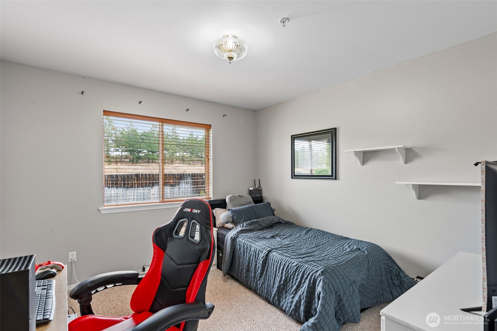 2520 Aviation Drive Property Photo 15