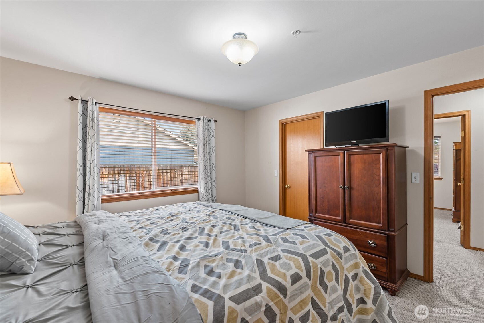 2520 Aviation Drive Property Photo 18