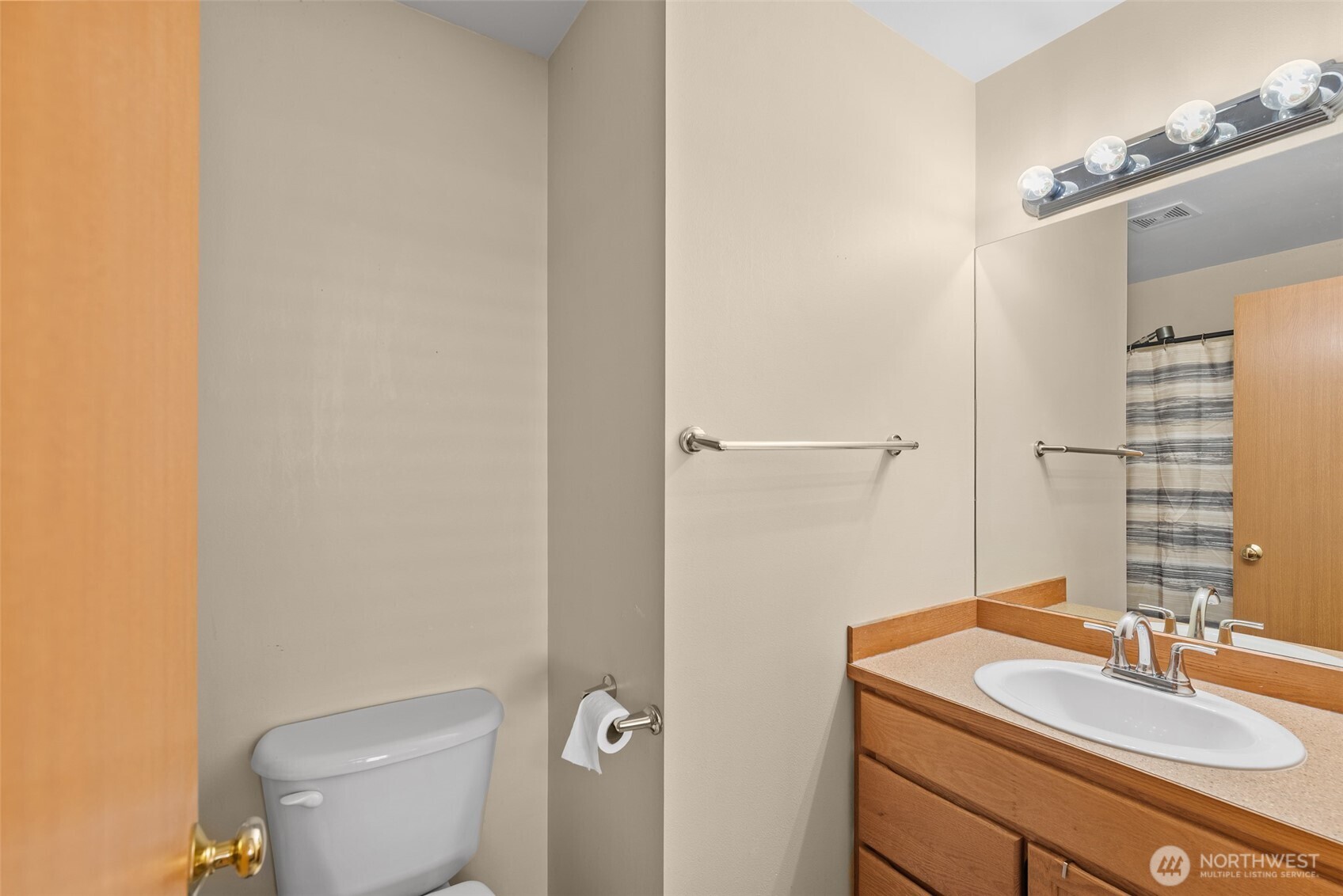 2520 Aviation Drive Property Photo 19
