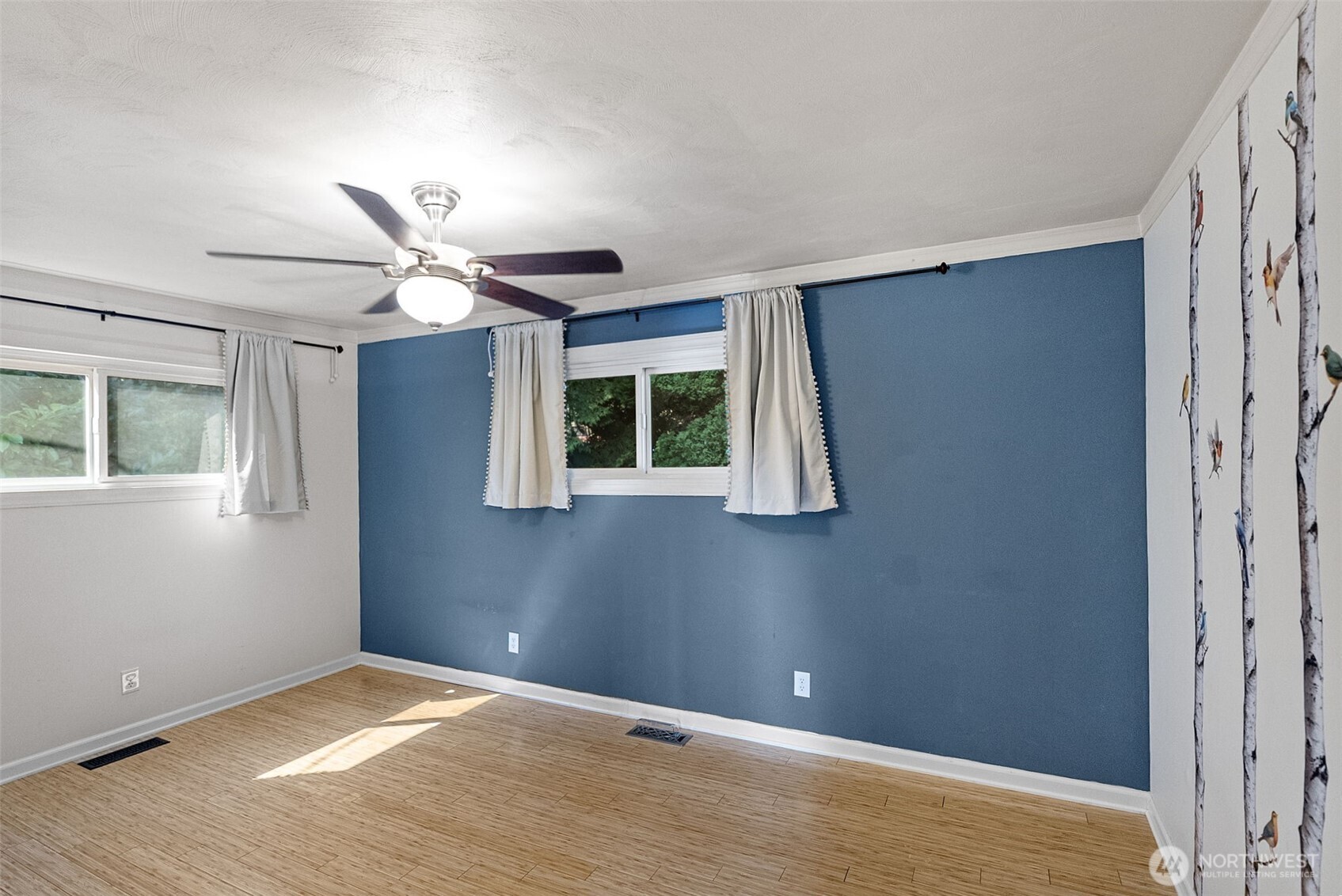 2130 N Callow Avenue Property Photo 14