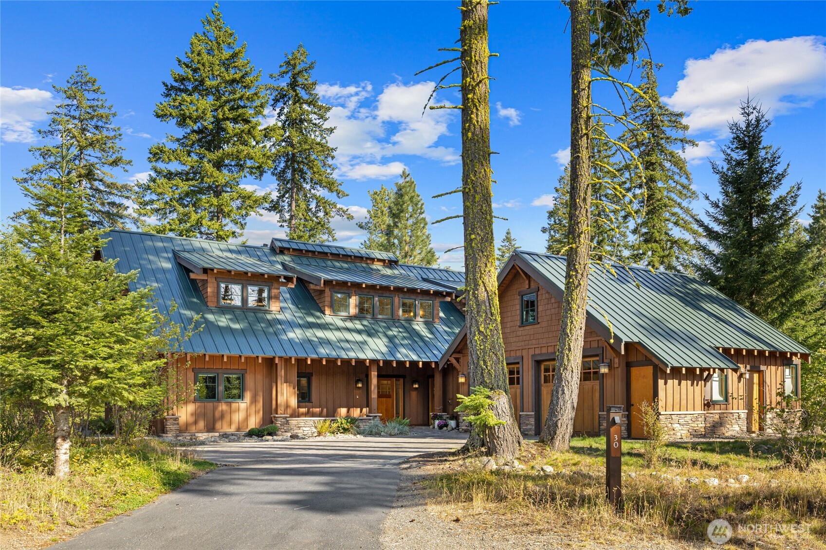 30 Lily Court Property Photo 2