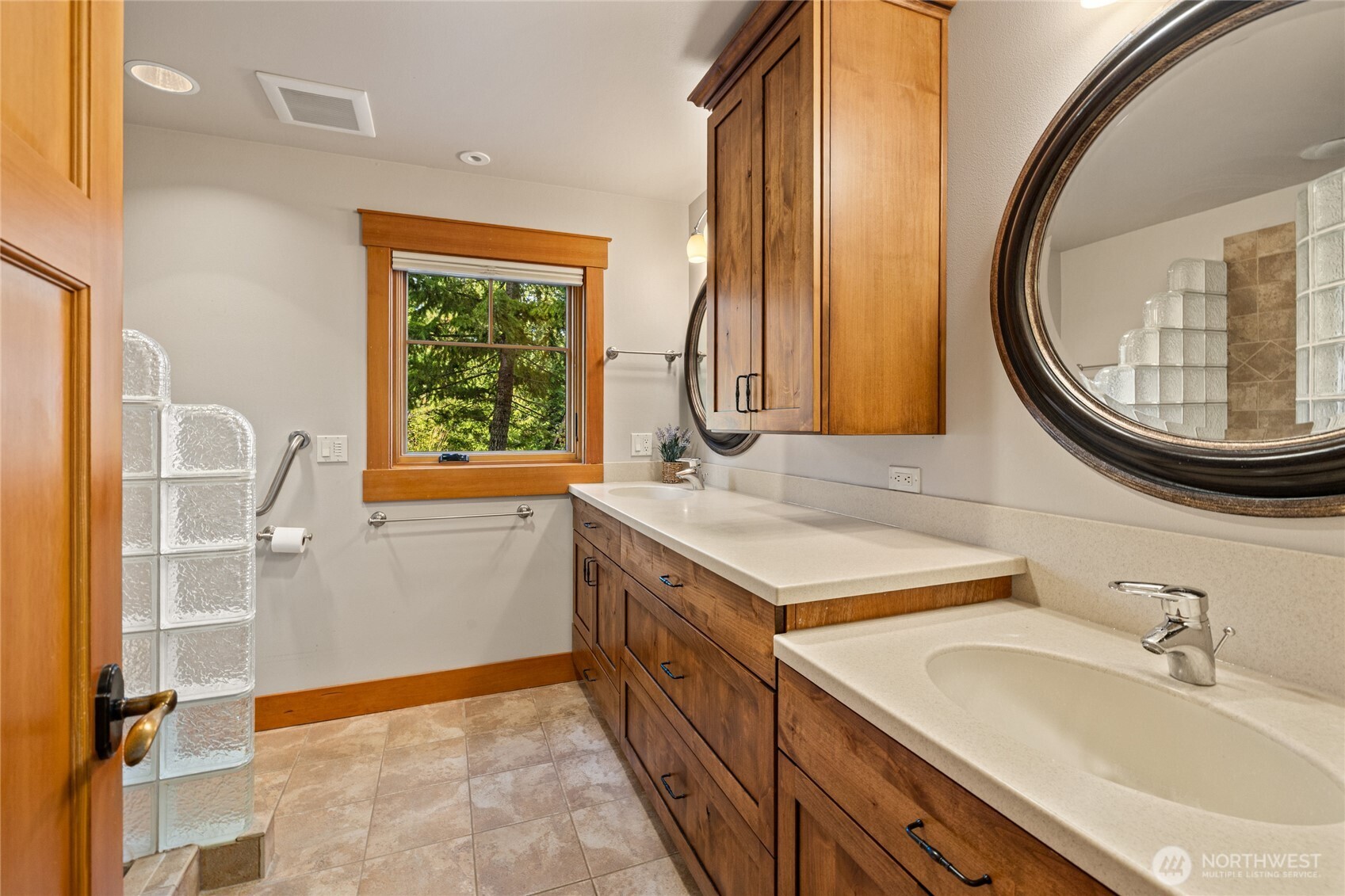 30 Lily Court Property Photo 24