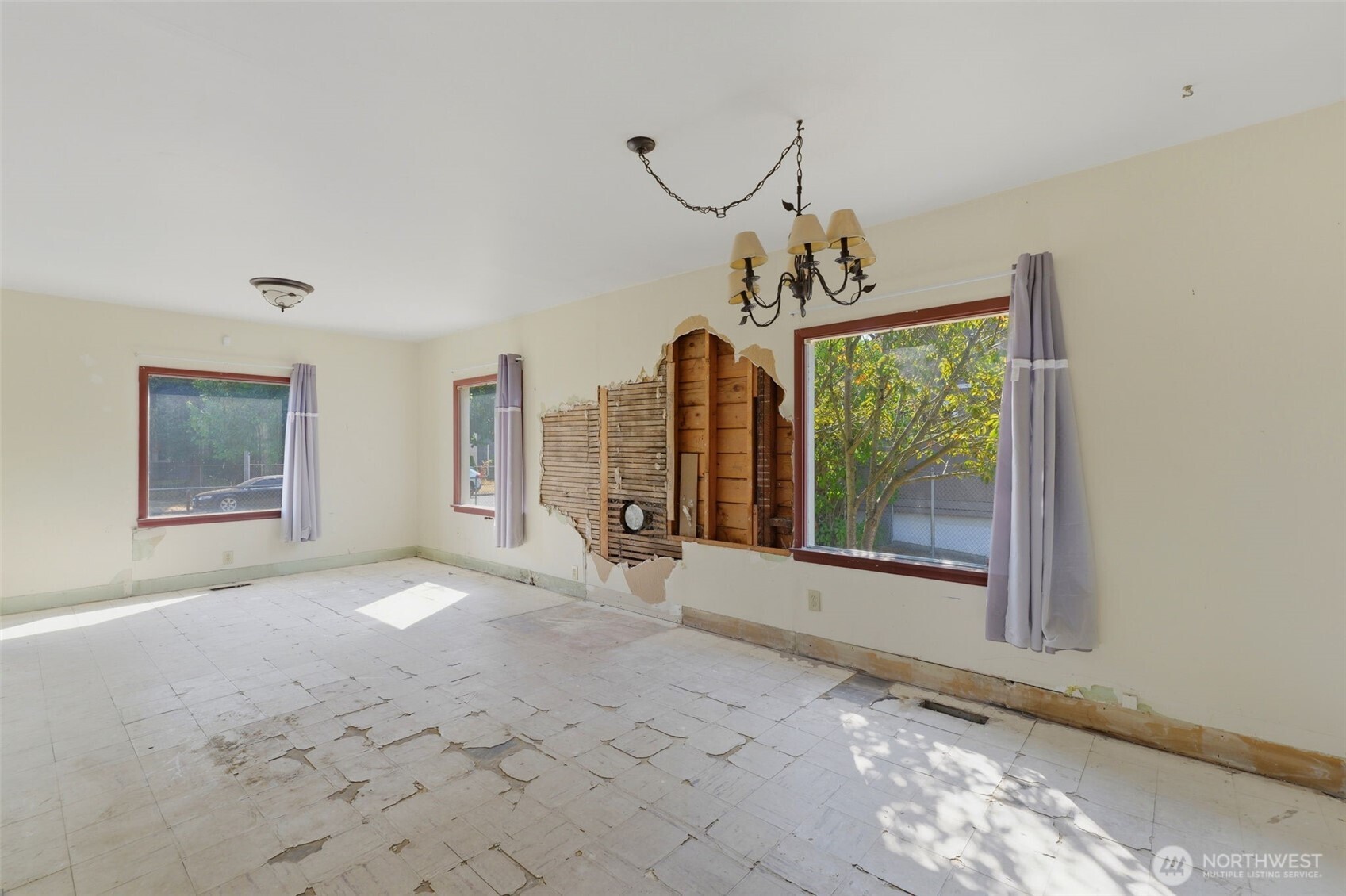 2320 S M Street Property Photo 8