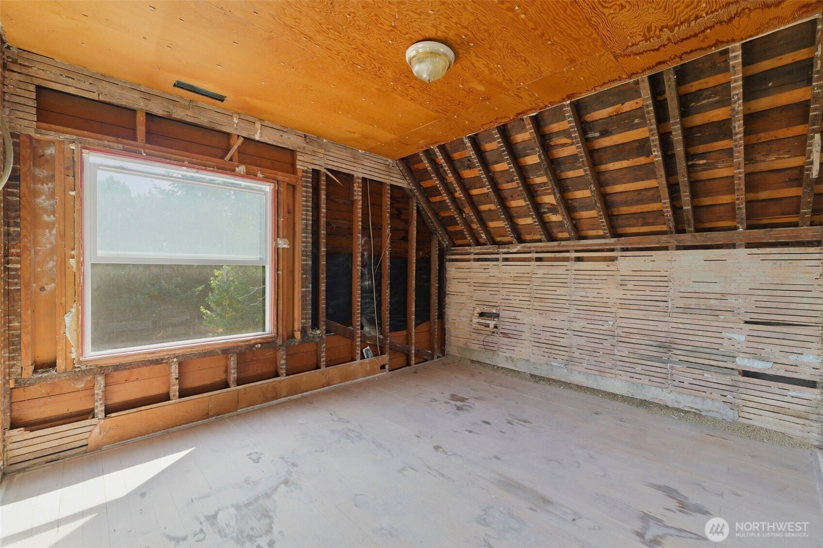 2320 S M Street Property Photo 17