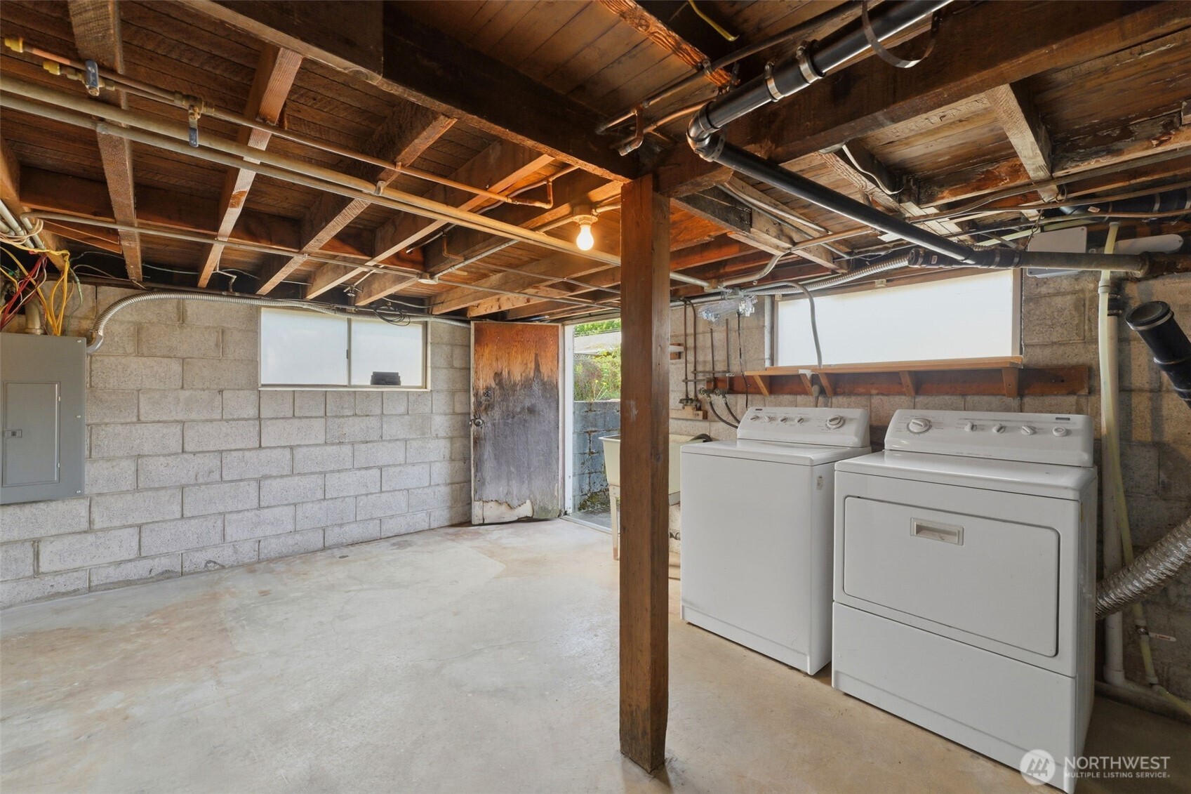2320 S M Street Property Photo 25