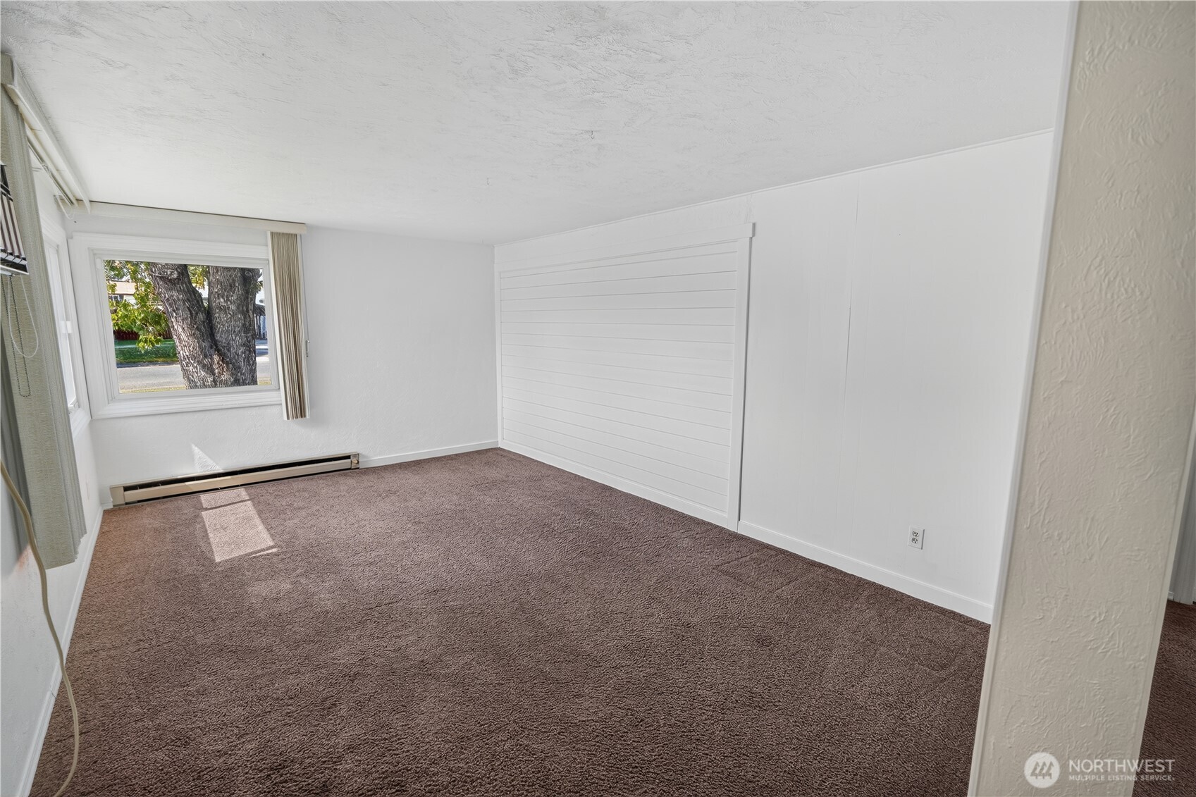 4259 Ne Joann Drive Property Photo 10