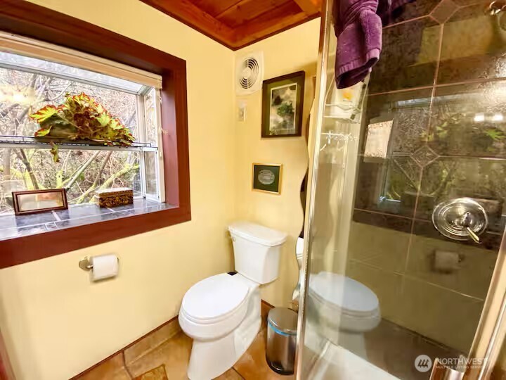 2071 Pheasant Farm Lane Property Photo 23