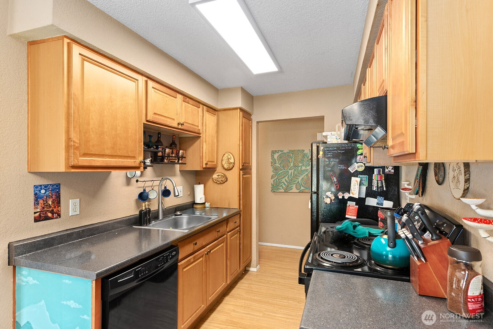 8632 26th Avenue Property Photo 6