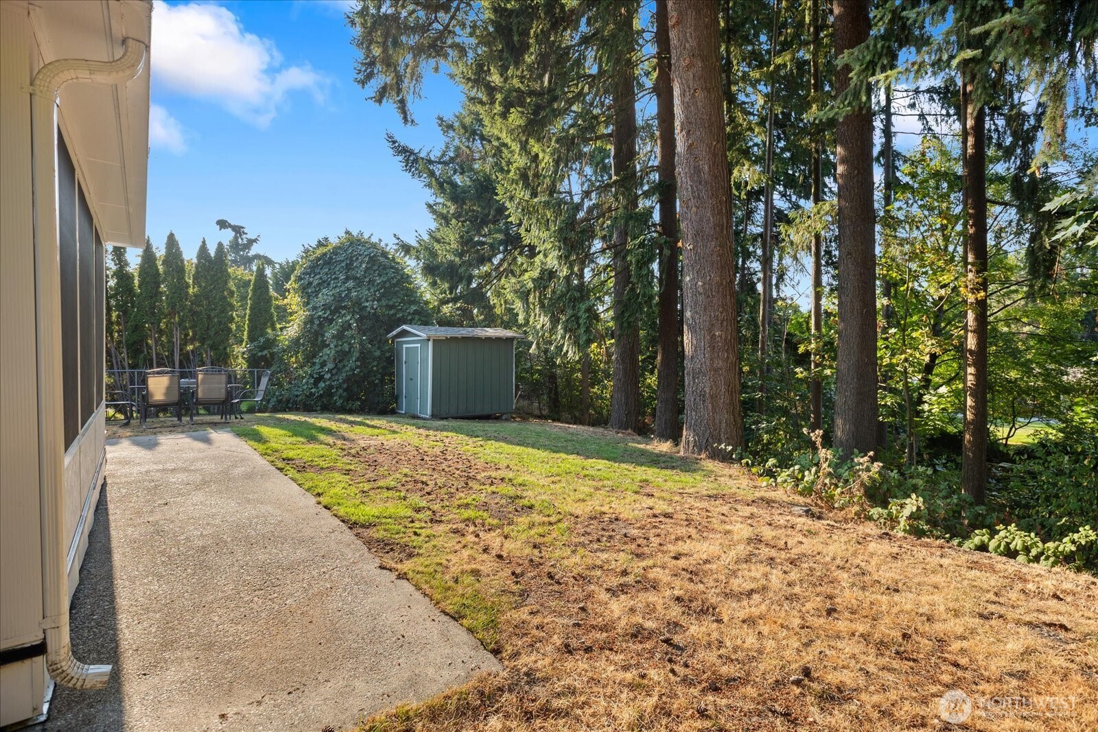 2923 193rd Place Property Photo 35
