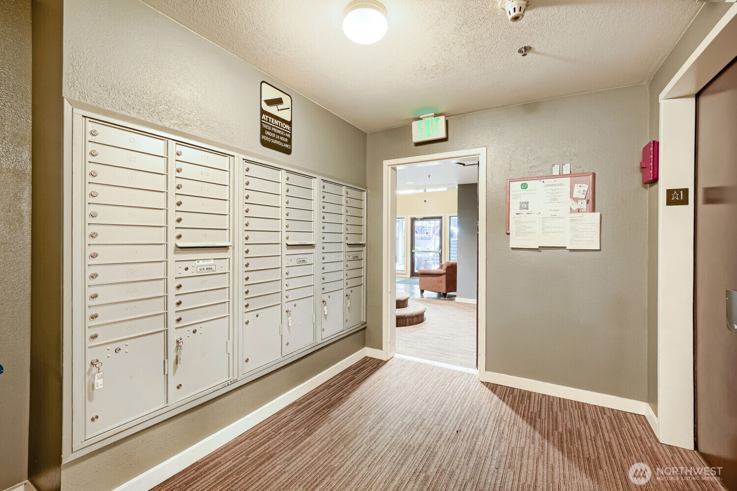8745 Greenwood Avenue 409 Property Photo 23