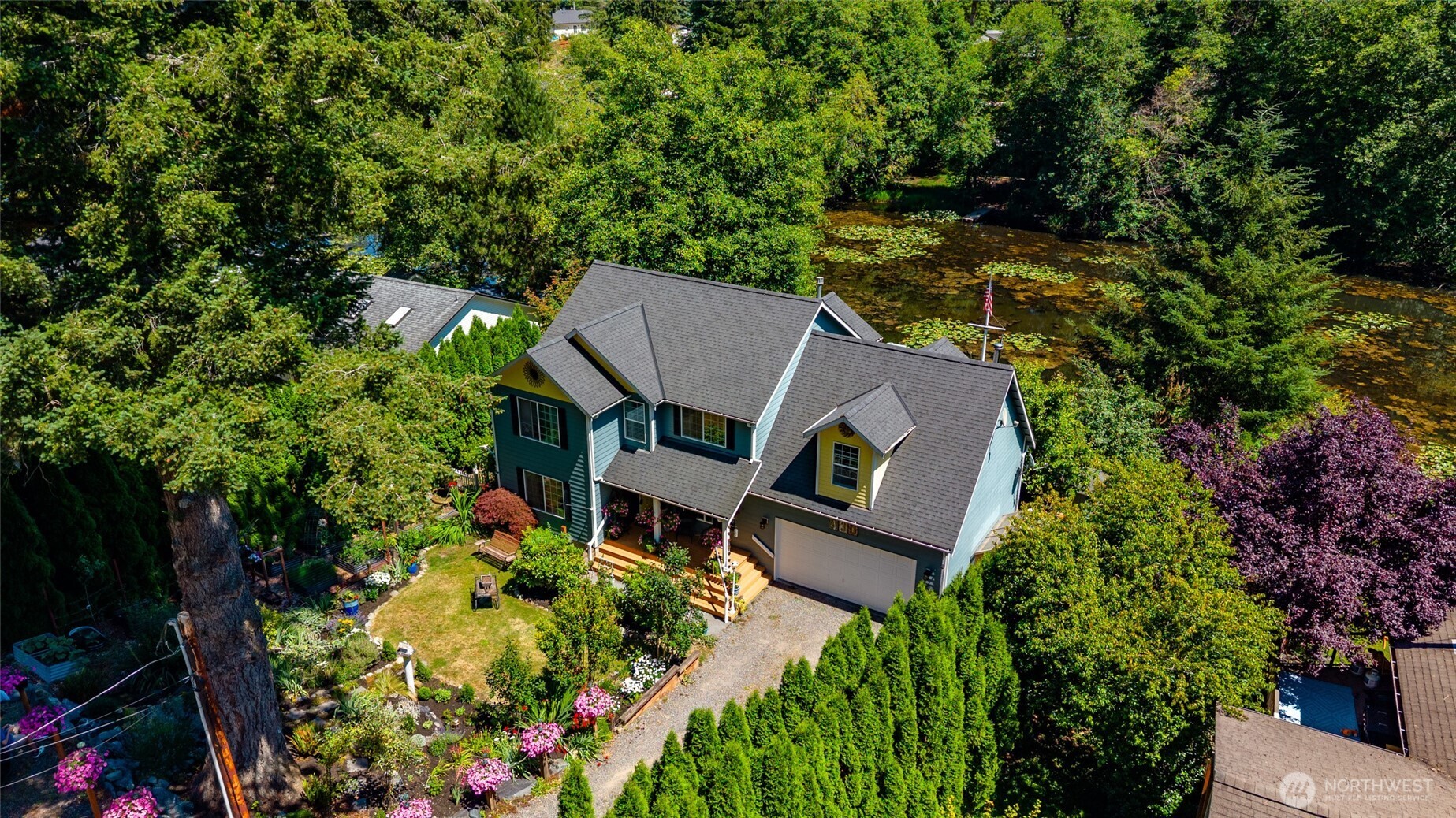 430 Rainbow Drive Property Photo 9