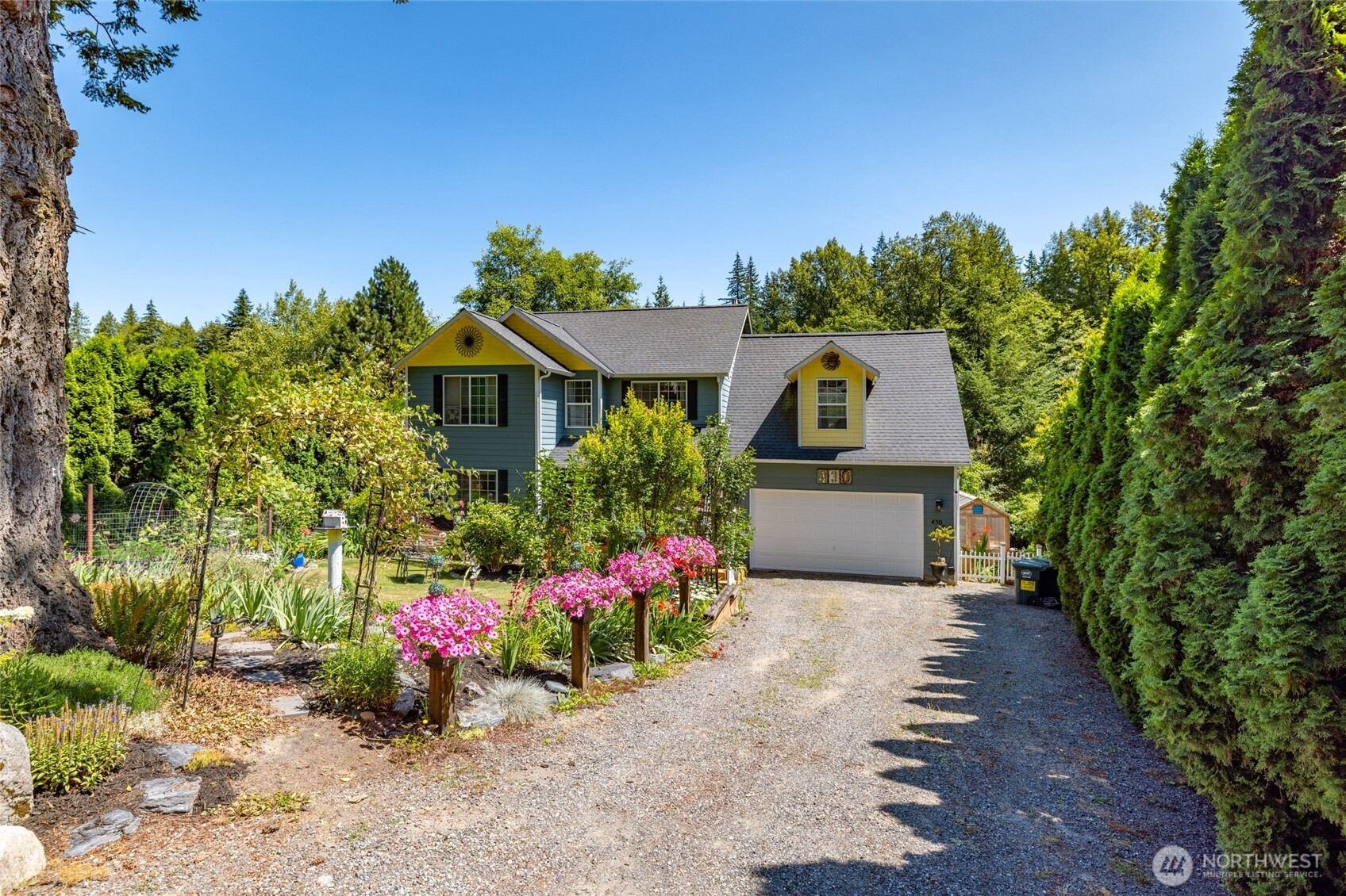 430 Rainbow Drive Property Photo 11