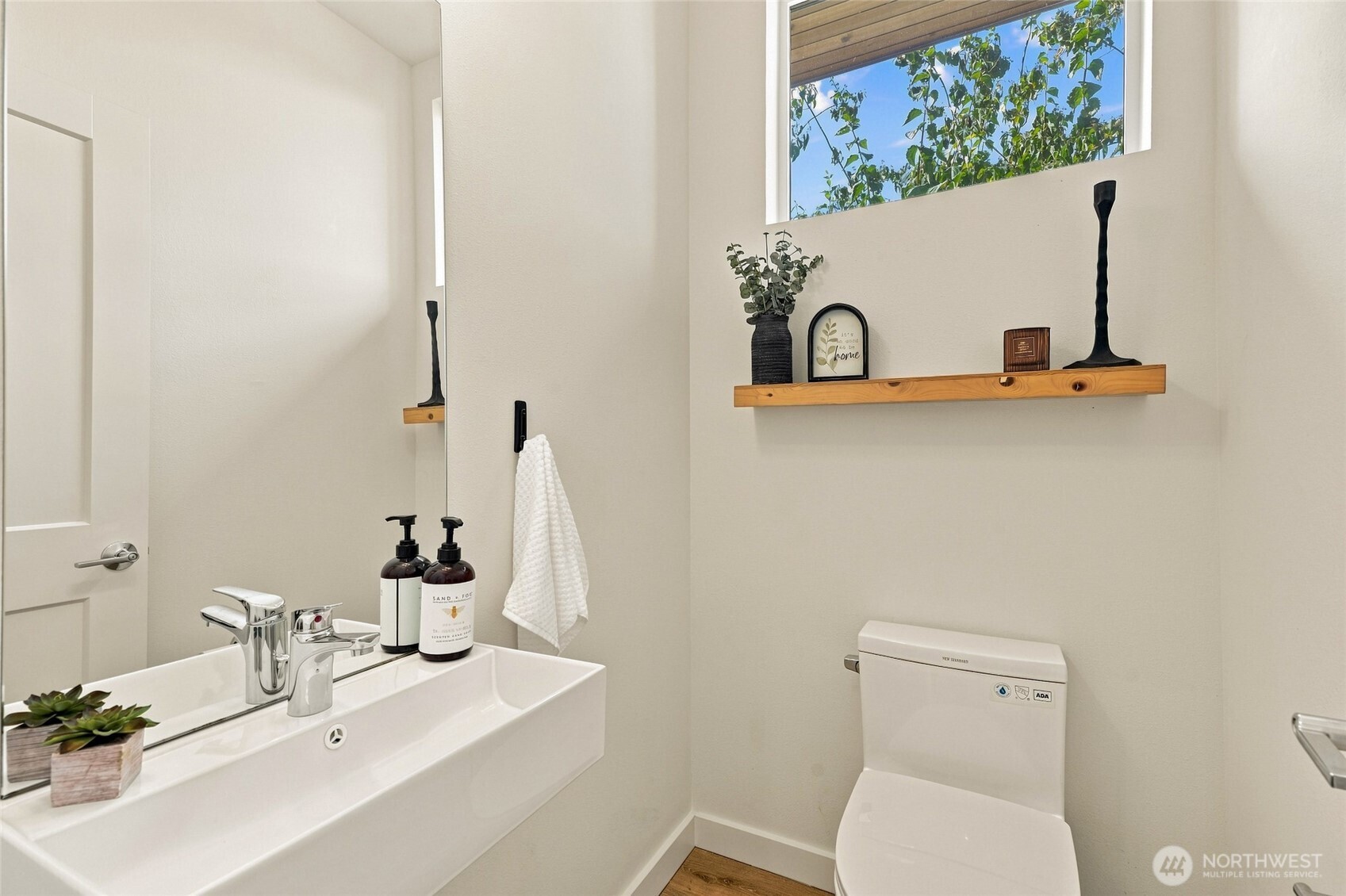 1317 N 44th Street A Property Photo 5