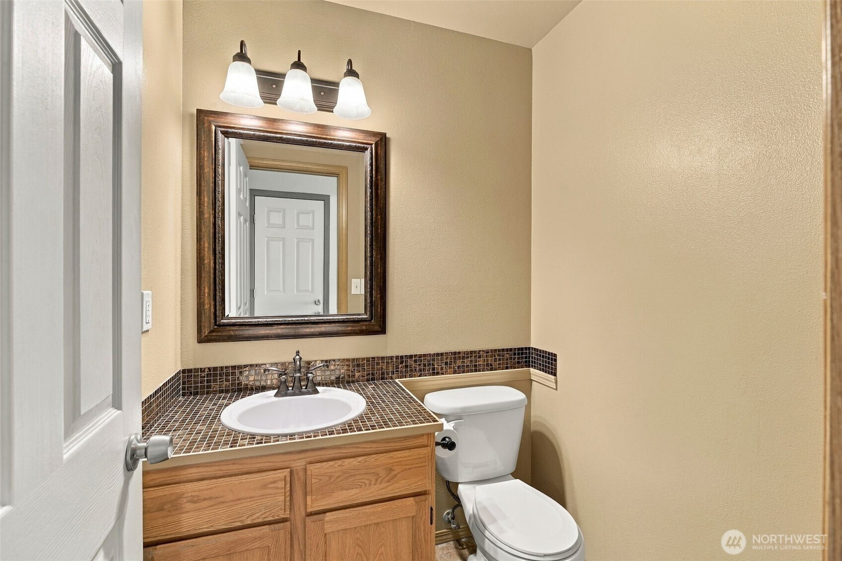 3122 186th Place A Property Photo 7
