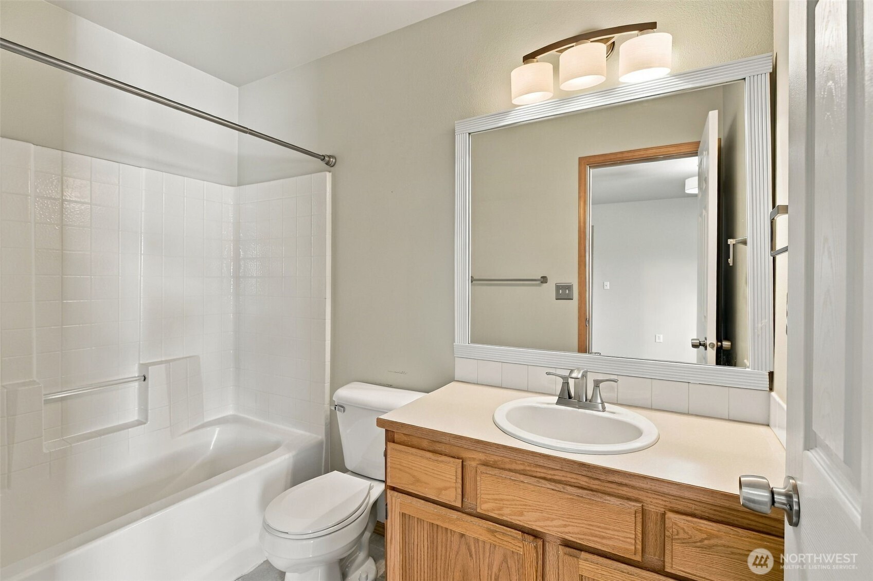 3122 186th Place A Property Photo 11