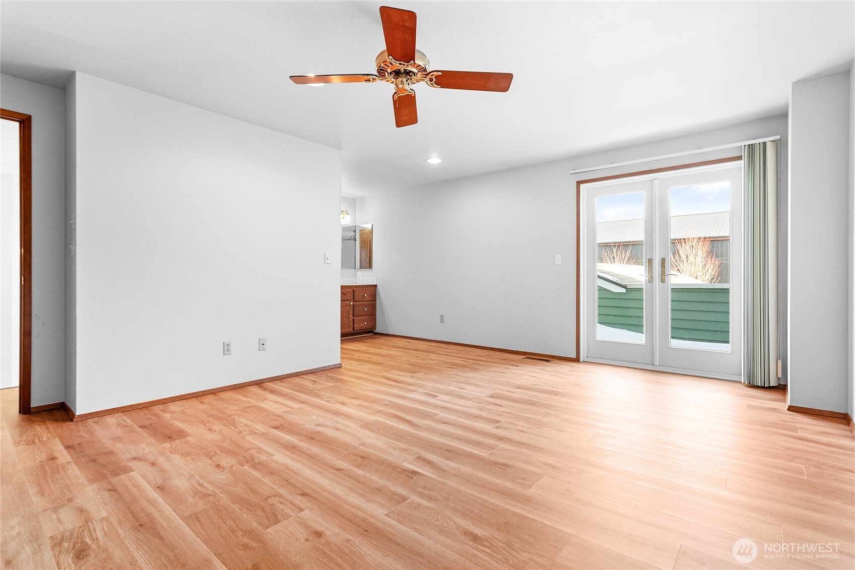 106 Fairside Drive D Property Photo 17