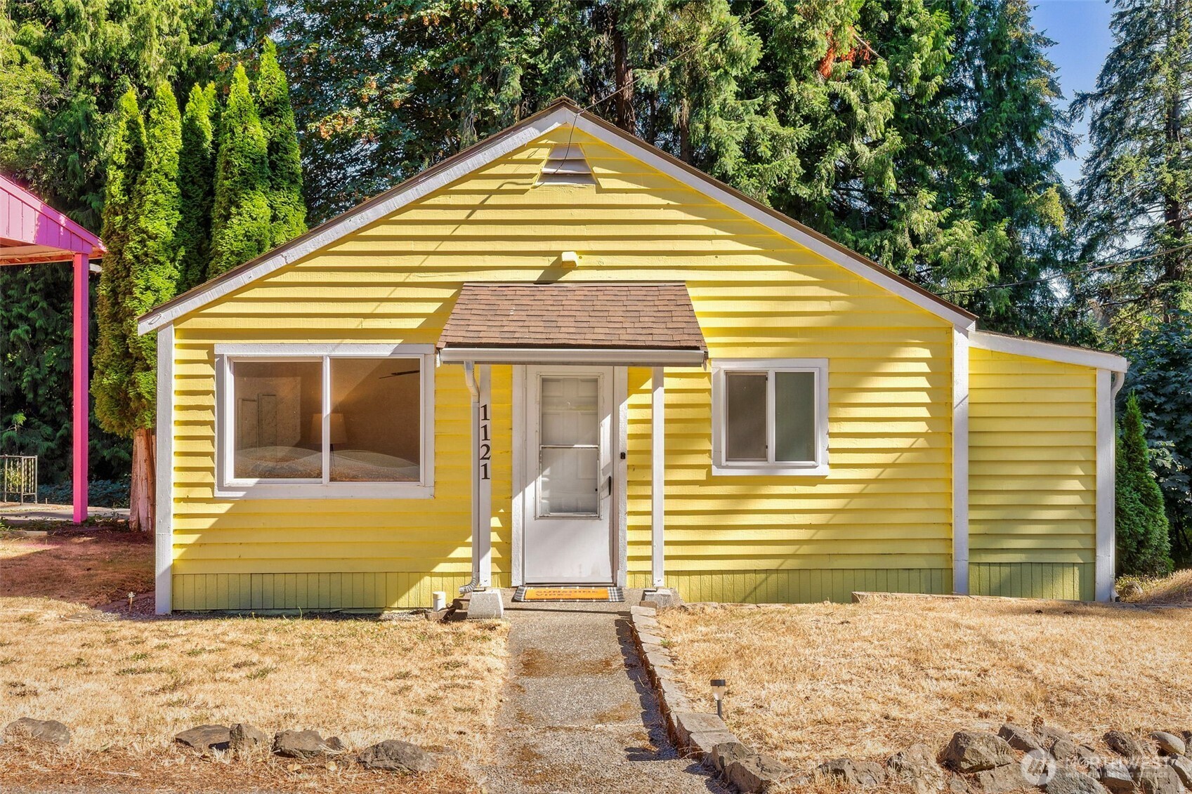 1121 Lower Marine Drive Property Photo 2