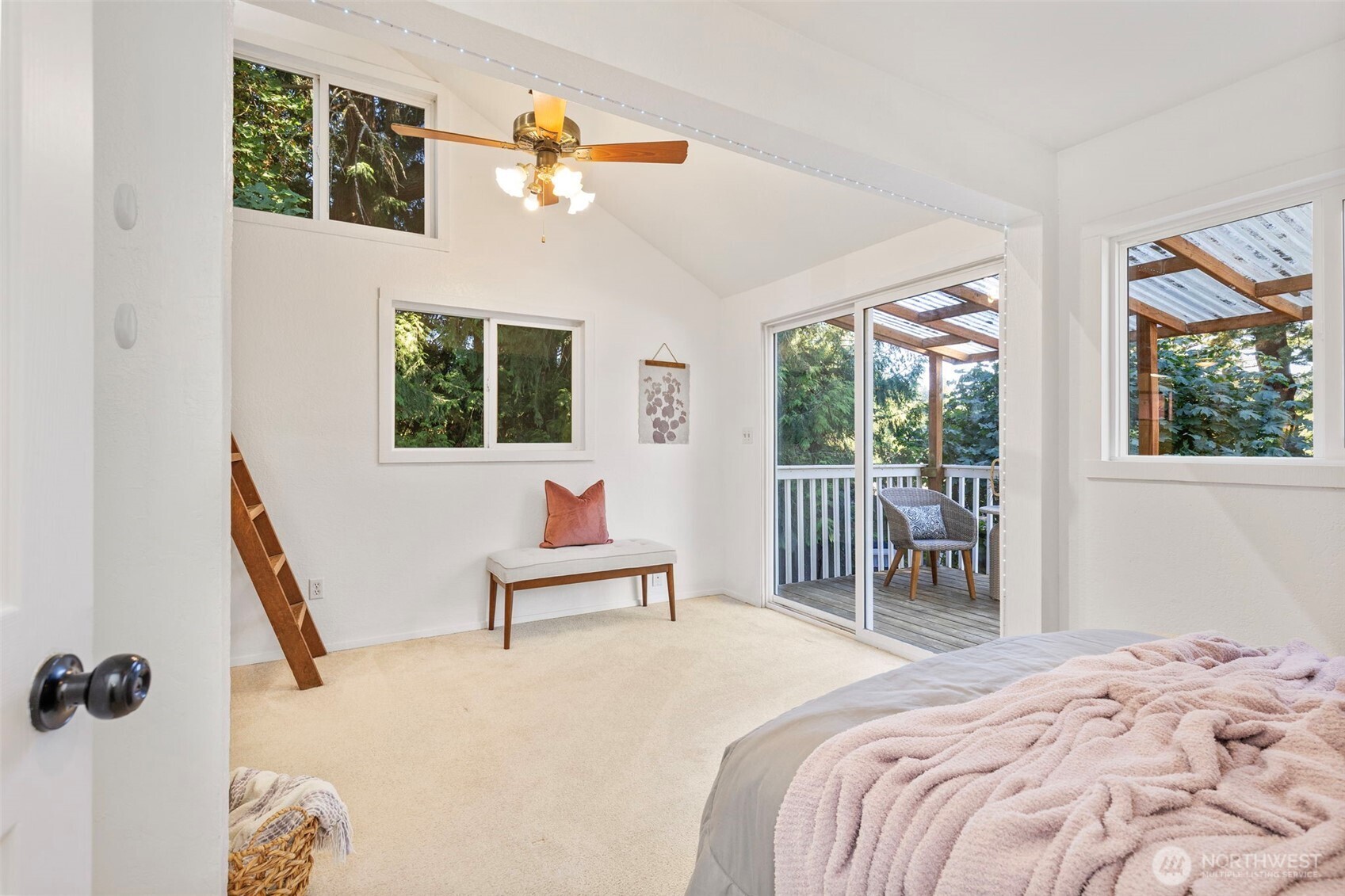 1121 Lower Marine Drive Property Photo 13