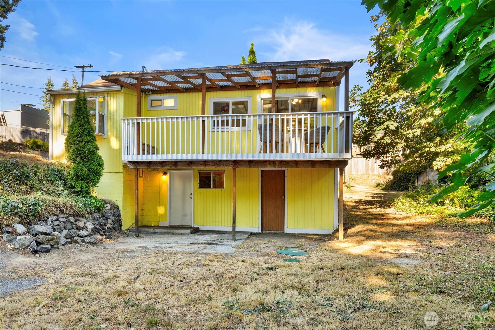 1121 Lower Marine Drive Property Photo 25