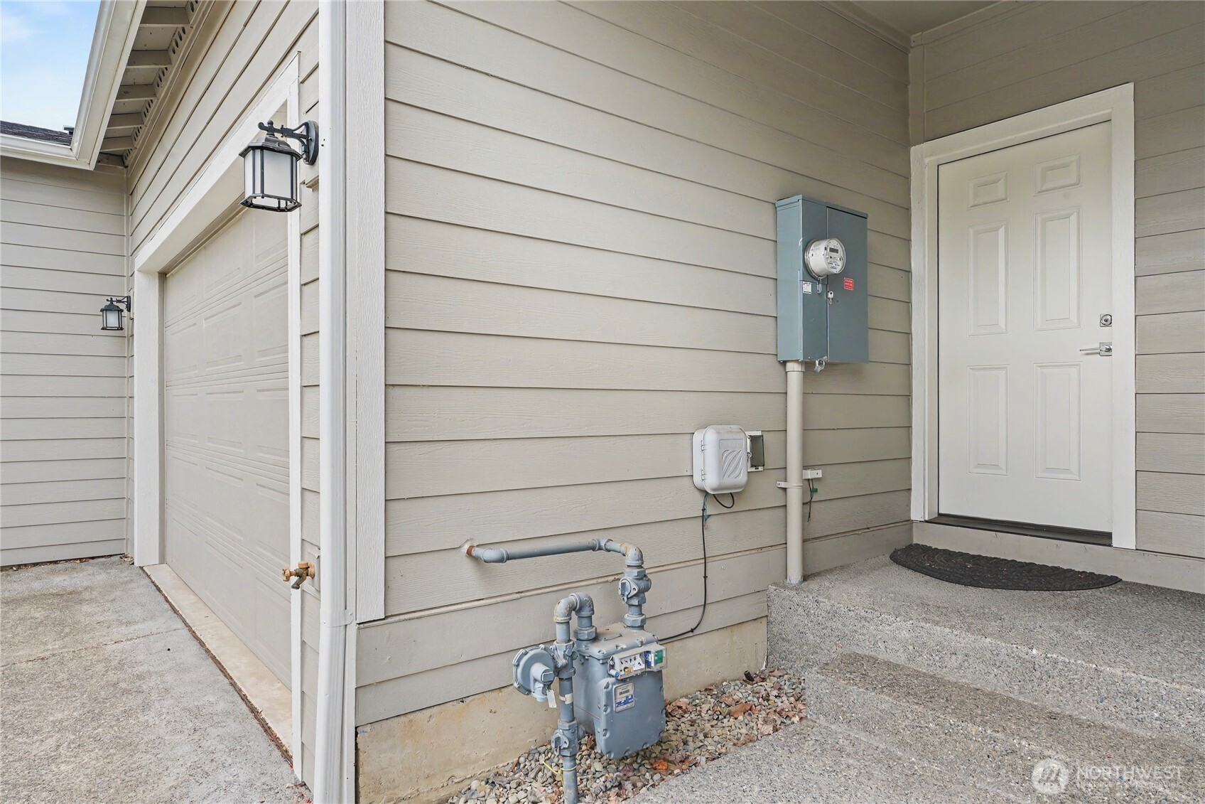 4246 Maple Street Property Photo 21