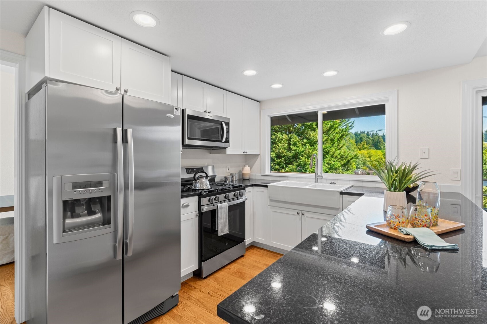 1618 5th Place Property Photo 16