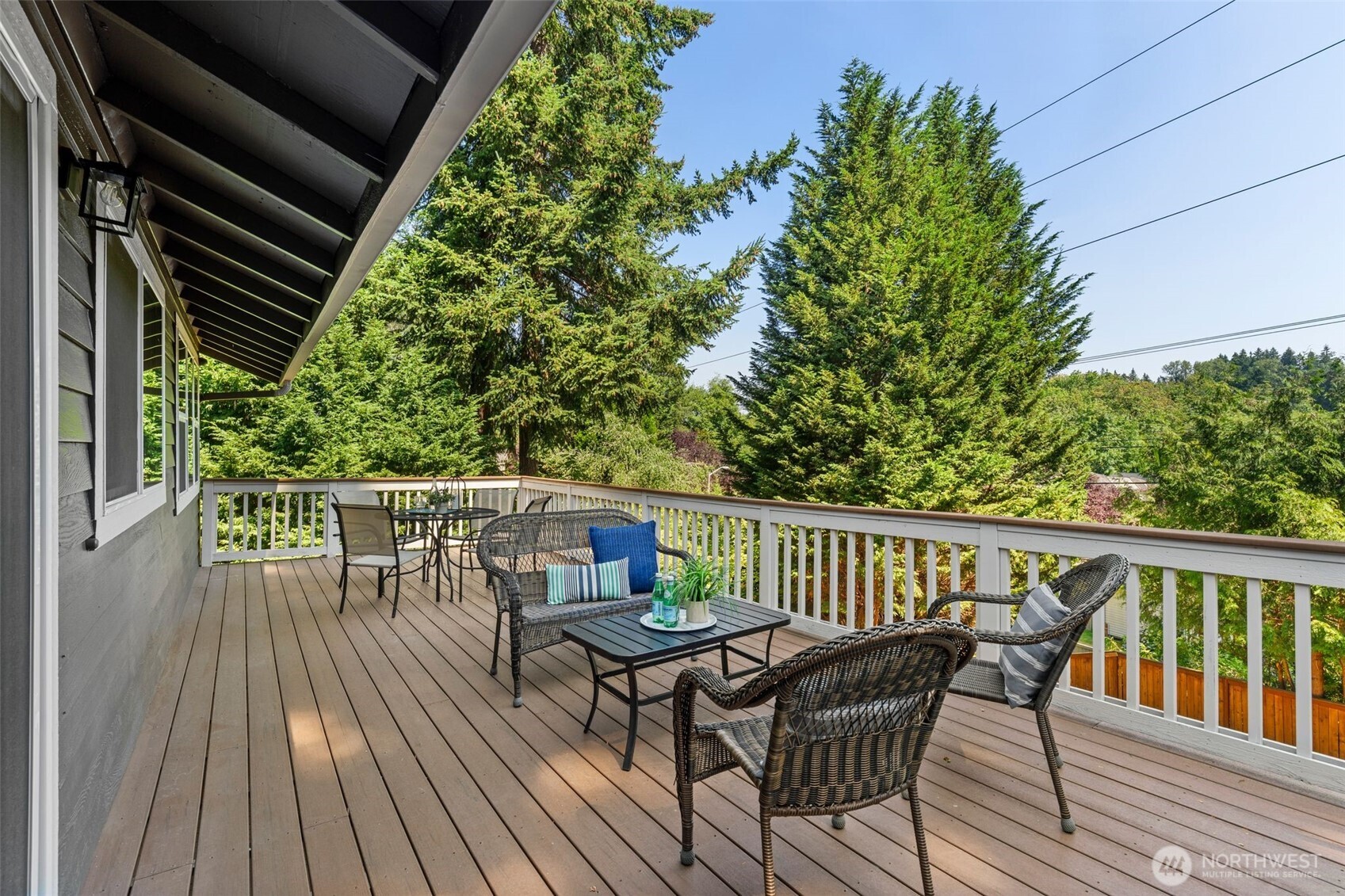 1618 5th Place Property Photo 18