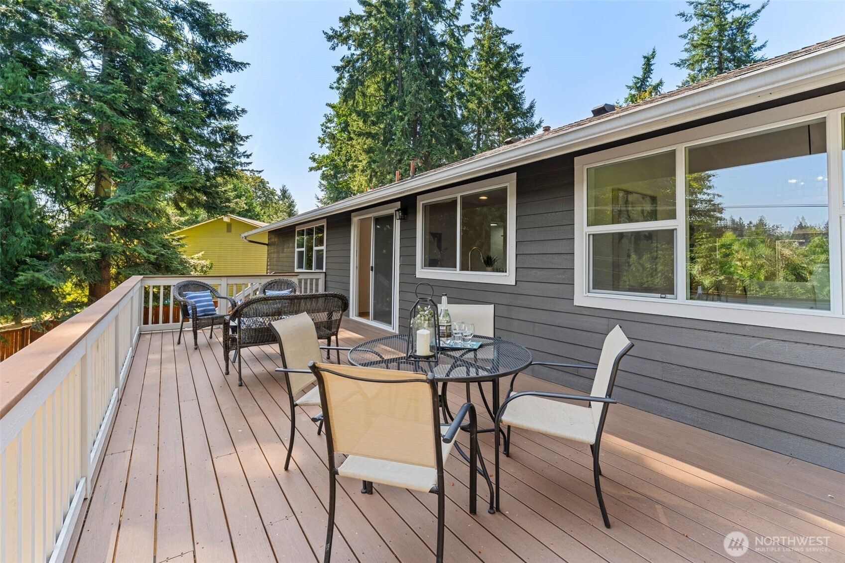 1618 5th Place Property Photo 19