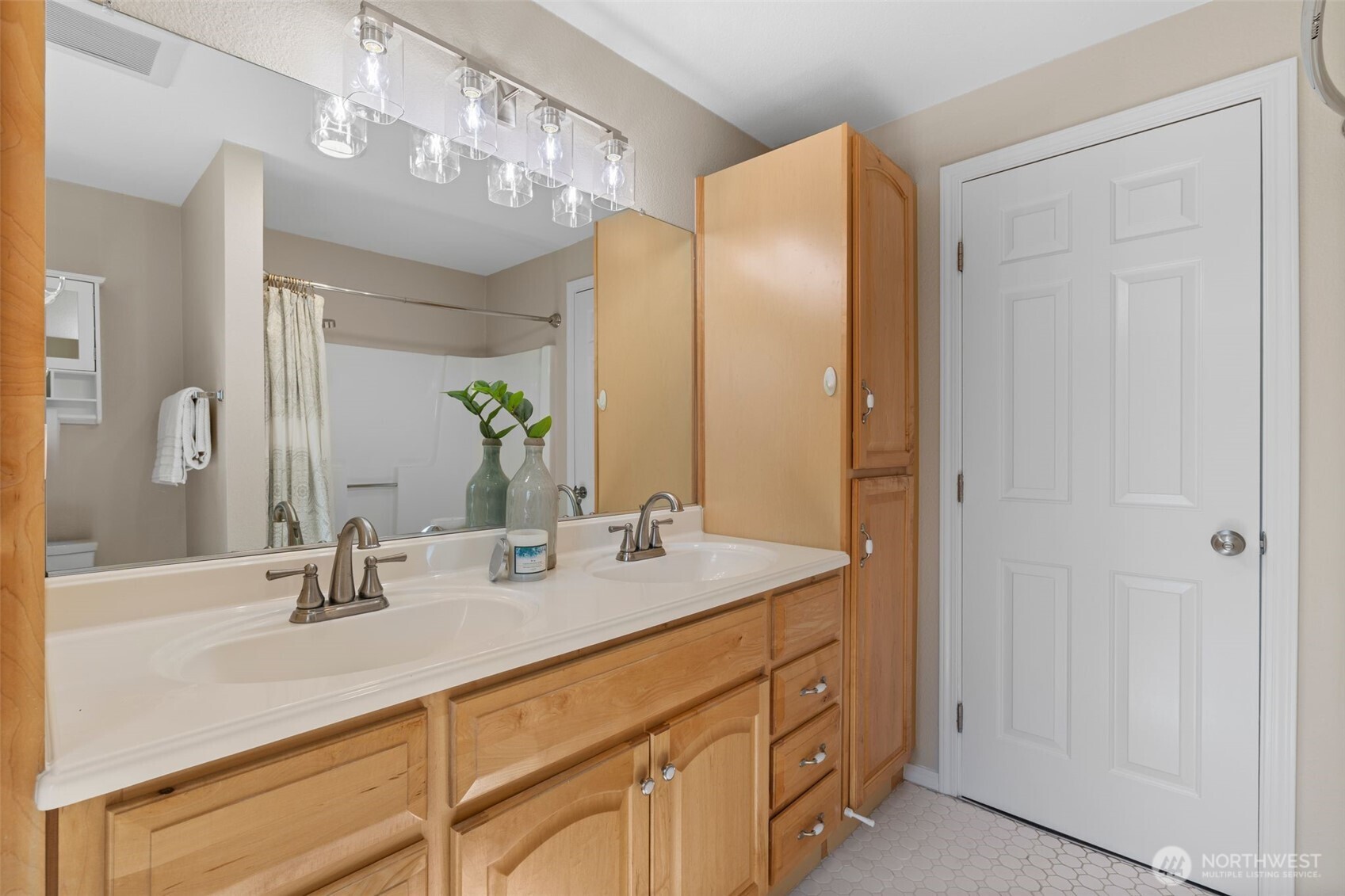 1618 5th Place Property Photo 27