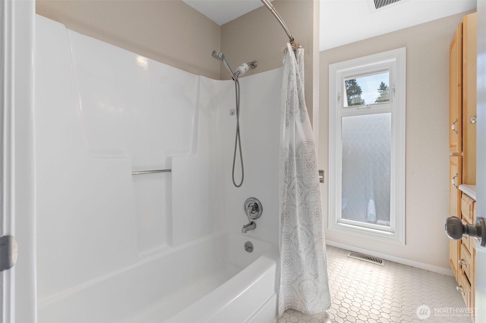 1618 5th Place Property Photo 28
