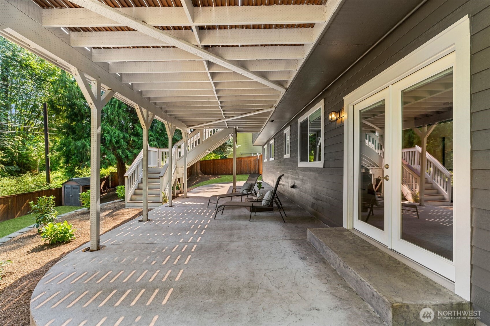 1618 5th Place Property Photo 38