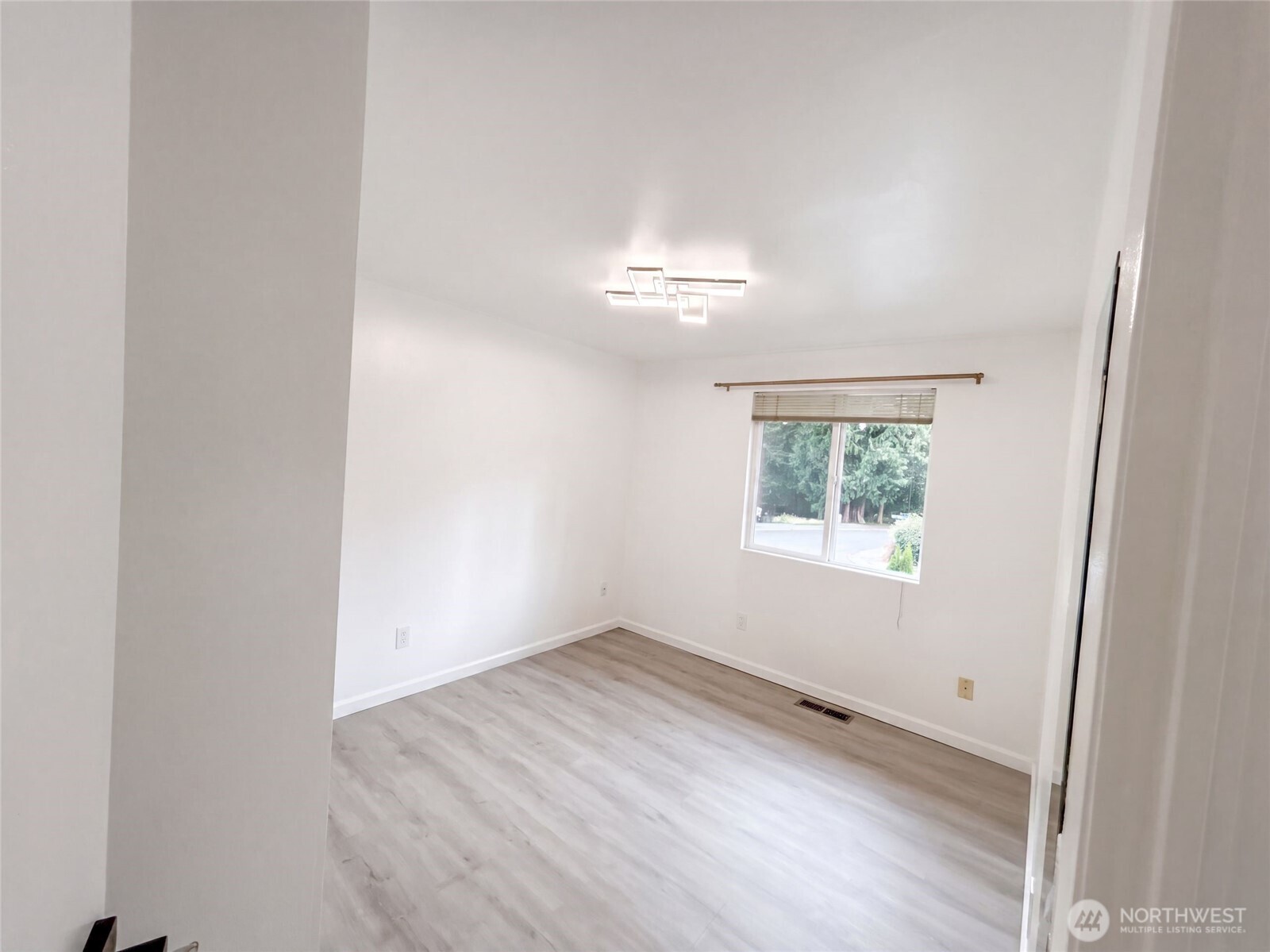 9232 139th Street Property Photo 11