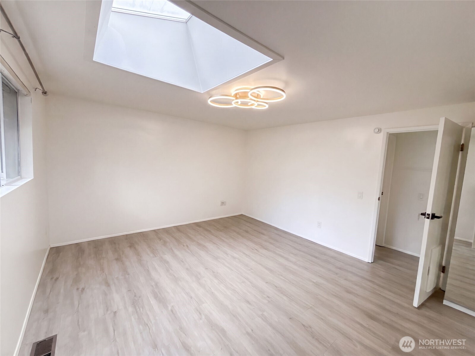 9232 139th Street Property Photo 13