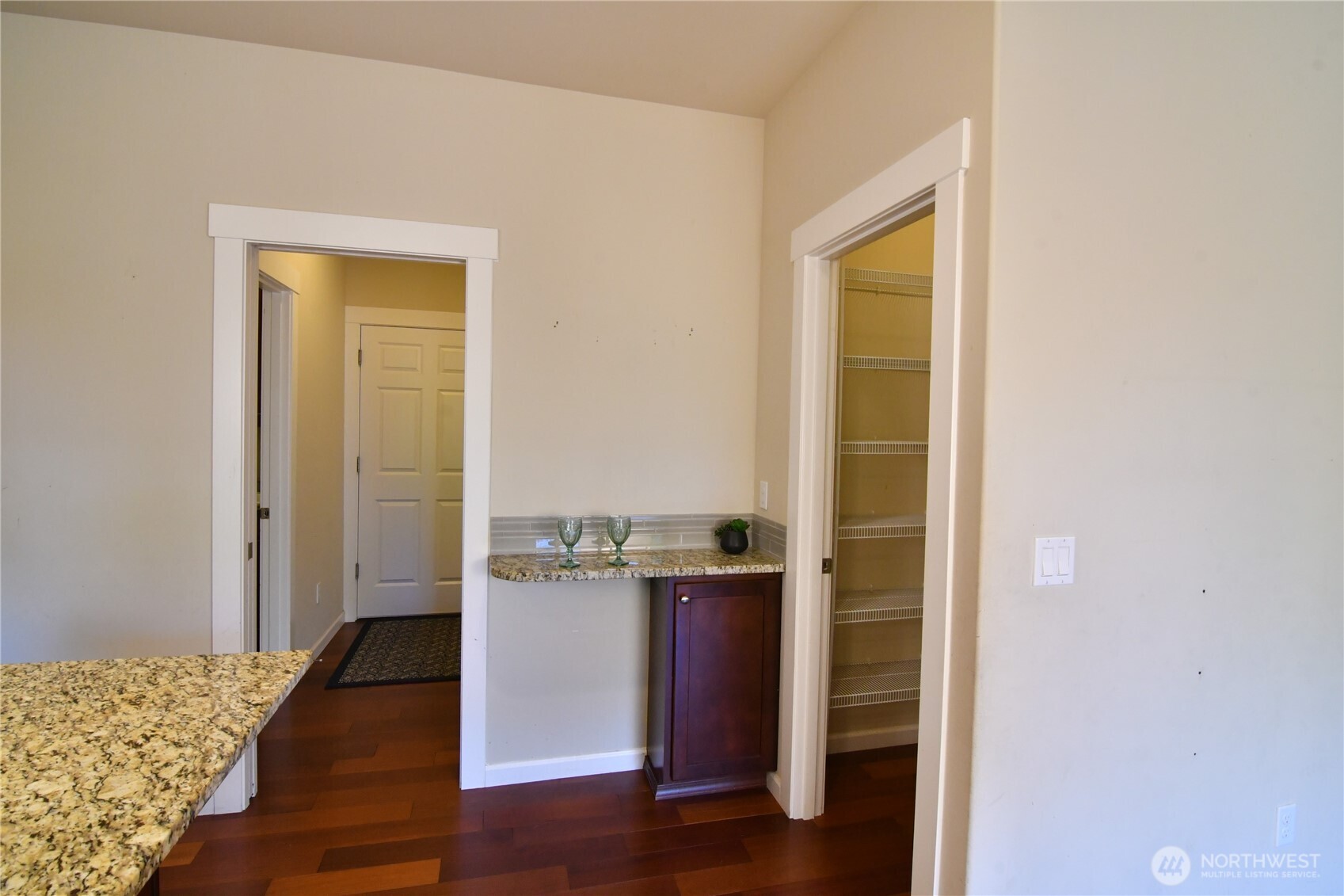 5017 Black Rock Loop Property Photo 12