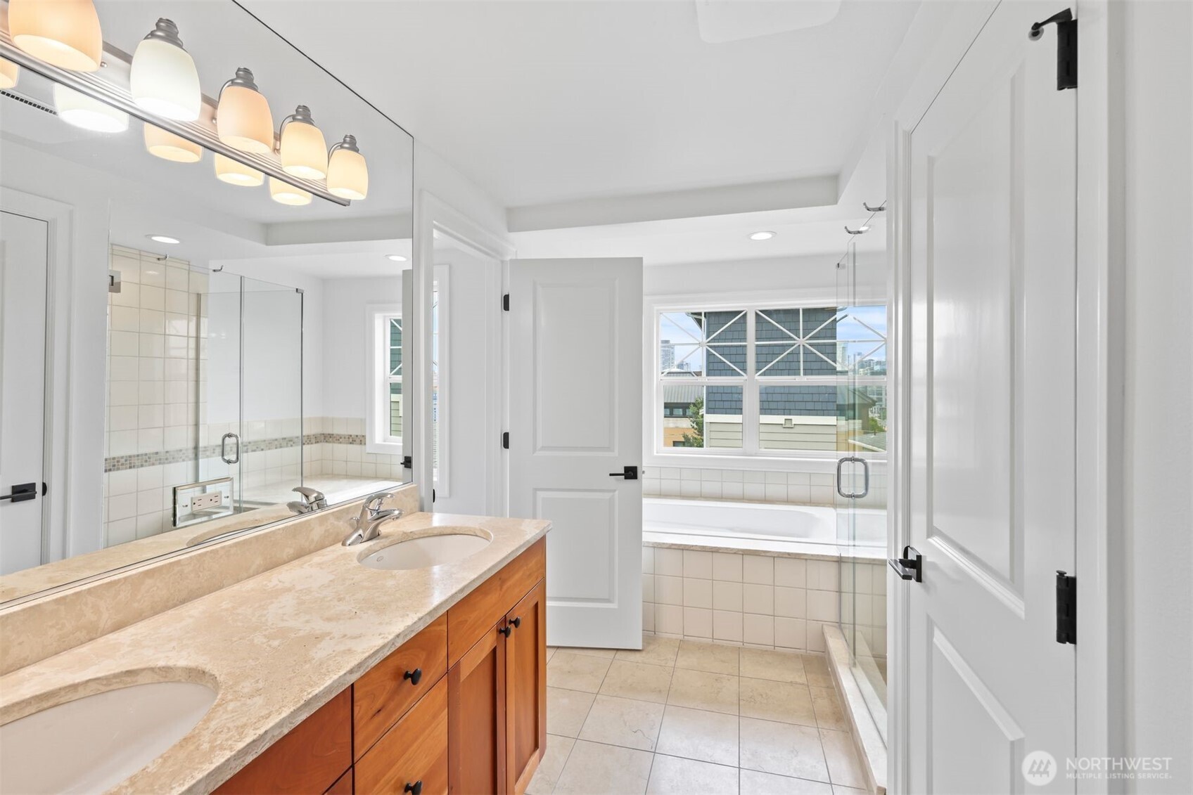 514 Prospect Street B Property Photo 15