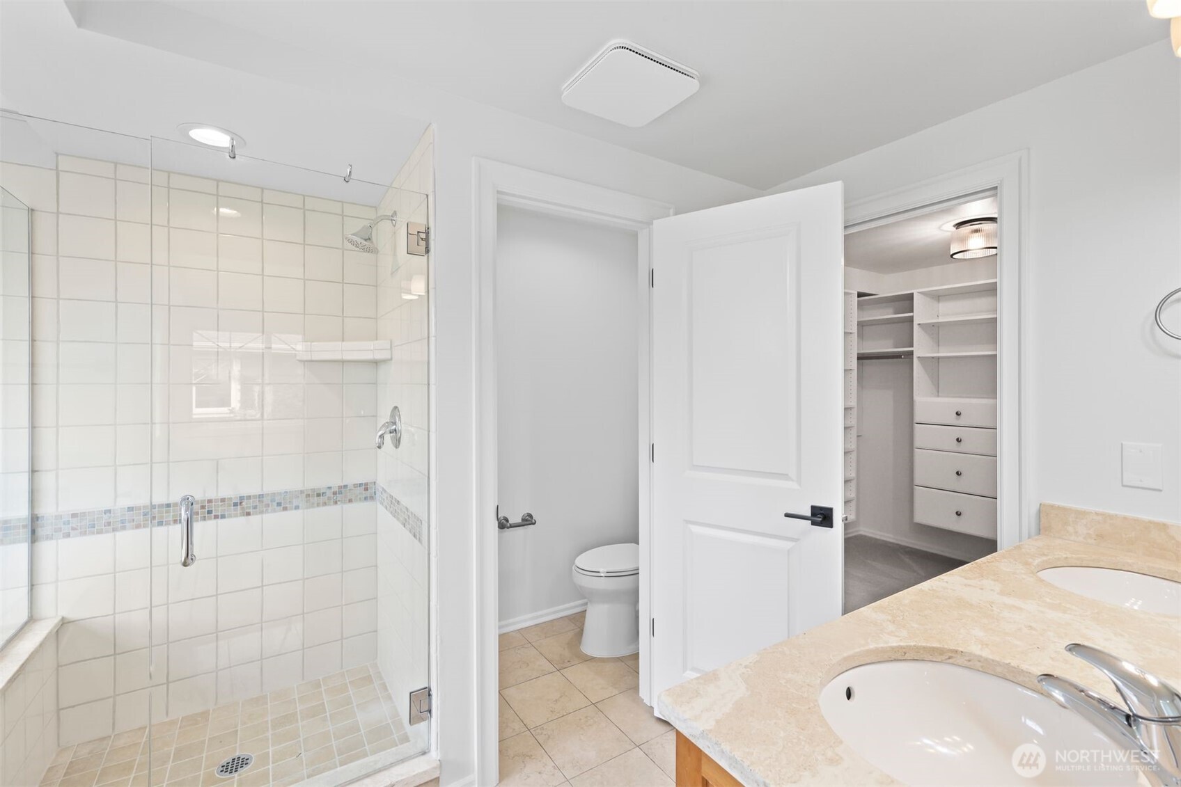 514 Prospect Street B Property Photo 16