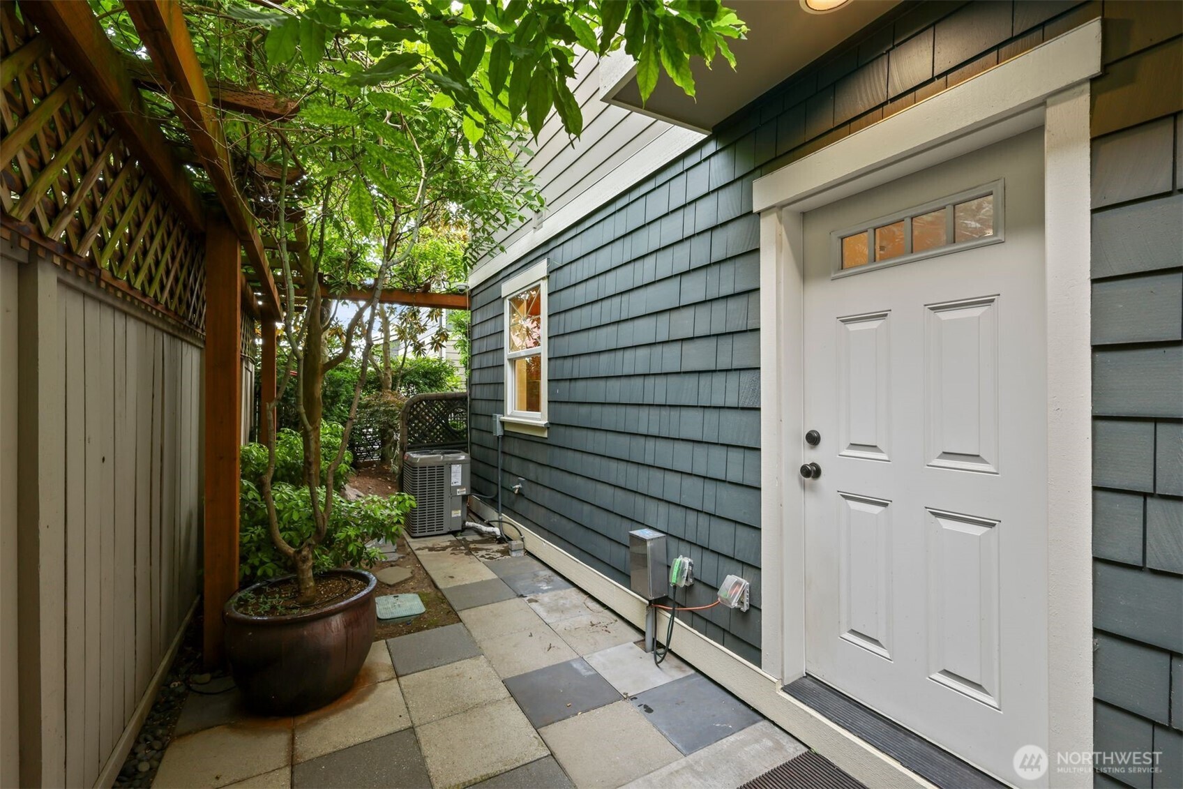 514 Prospect Street B Property Photo 31