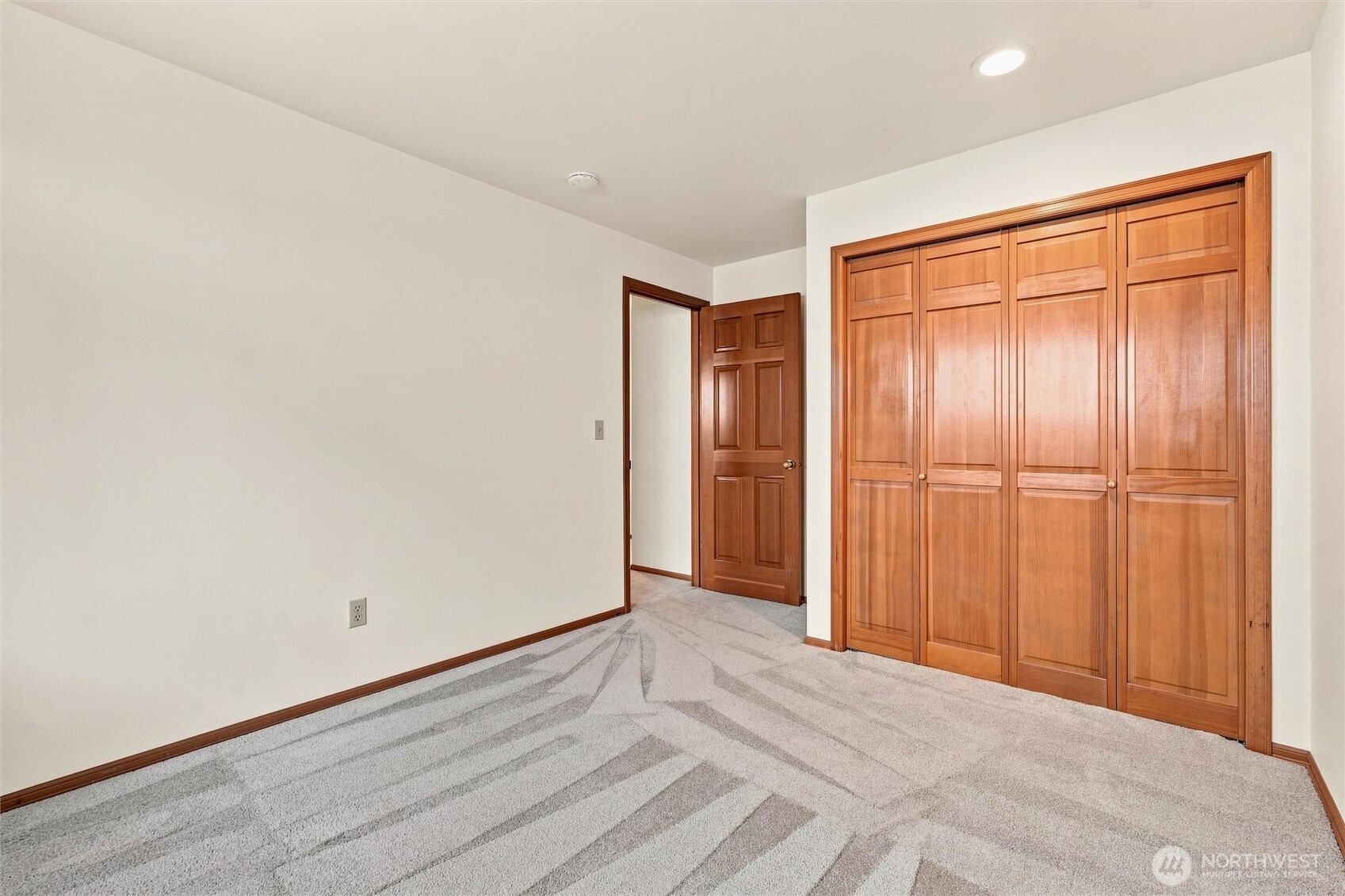 3004 162nd Place Property Photo 27