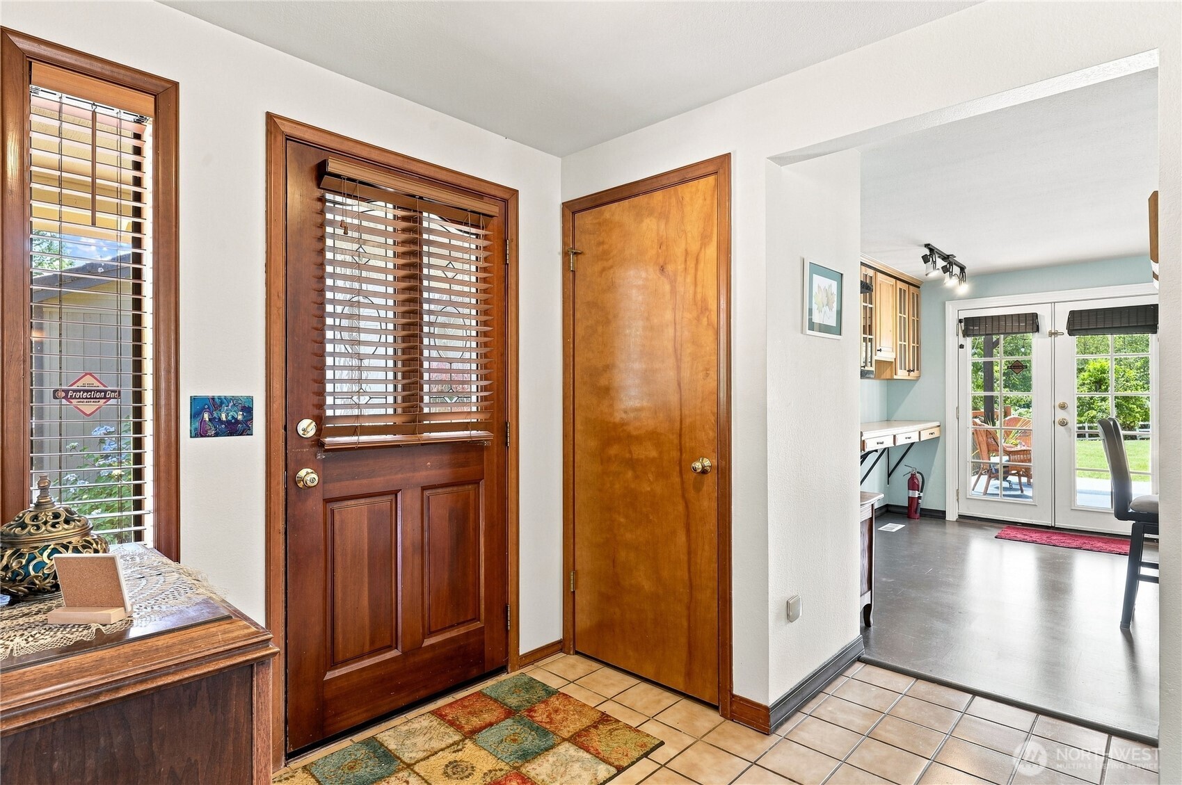 1305 Nw Mountain View Road Property Photo 7