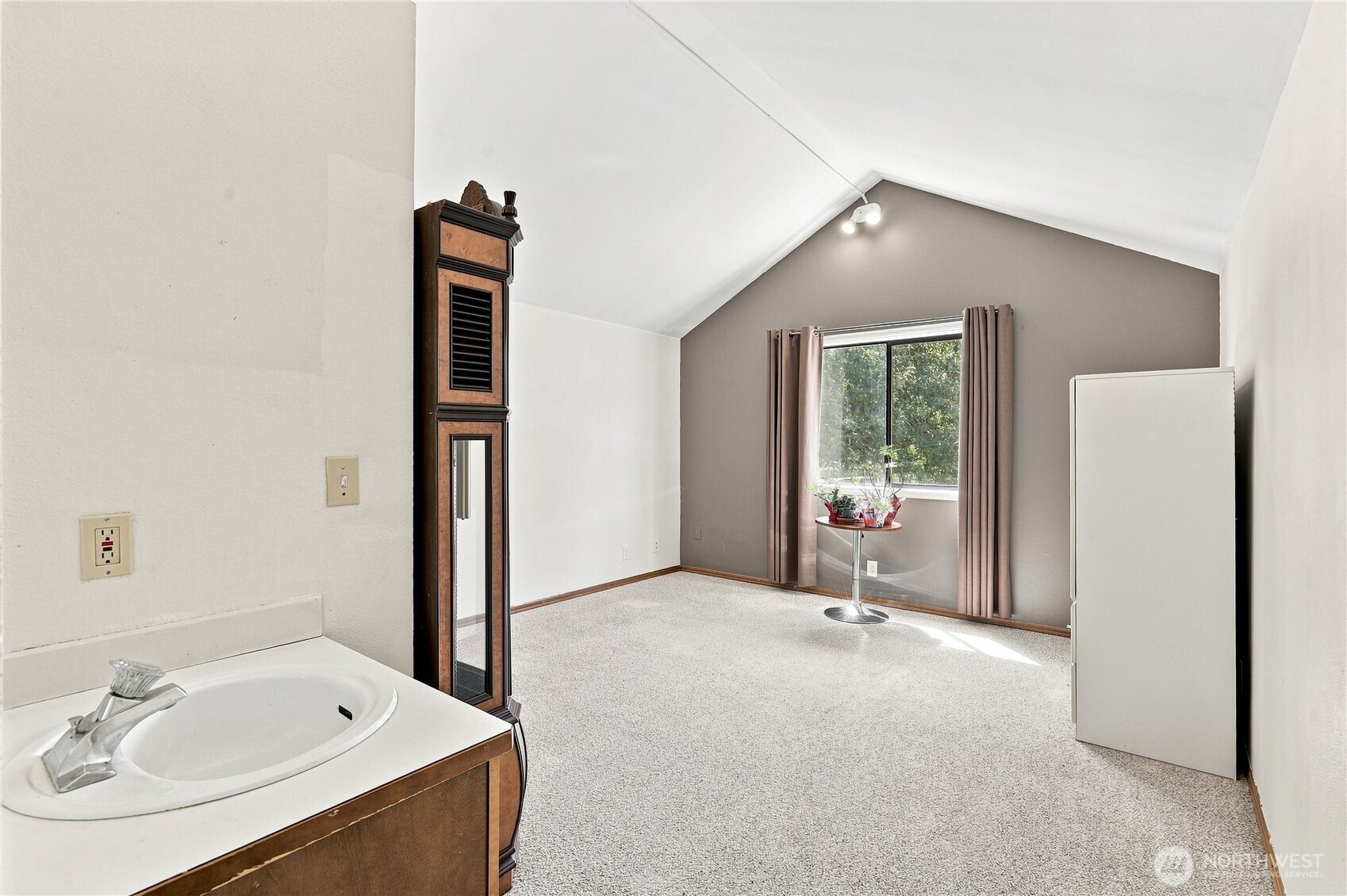 1305 Nw Mountain View Road Property Photo 35