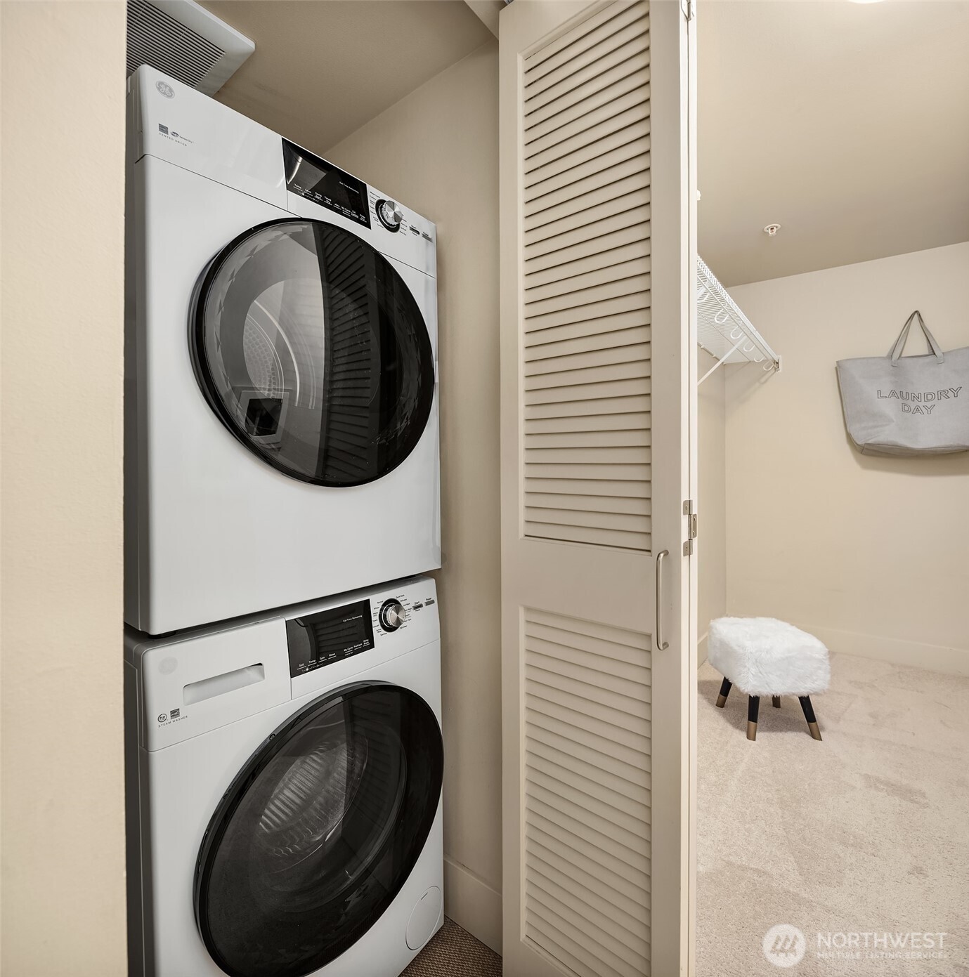 530 Broadway 236 Property Photo 11