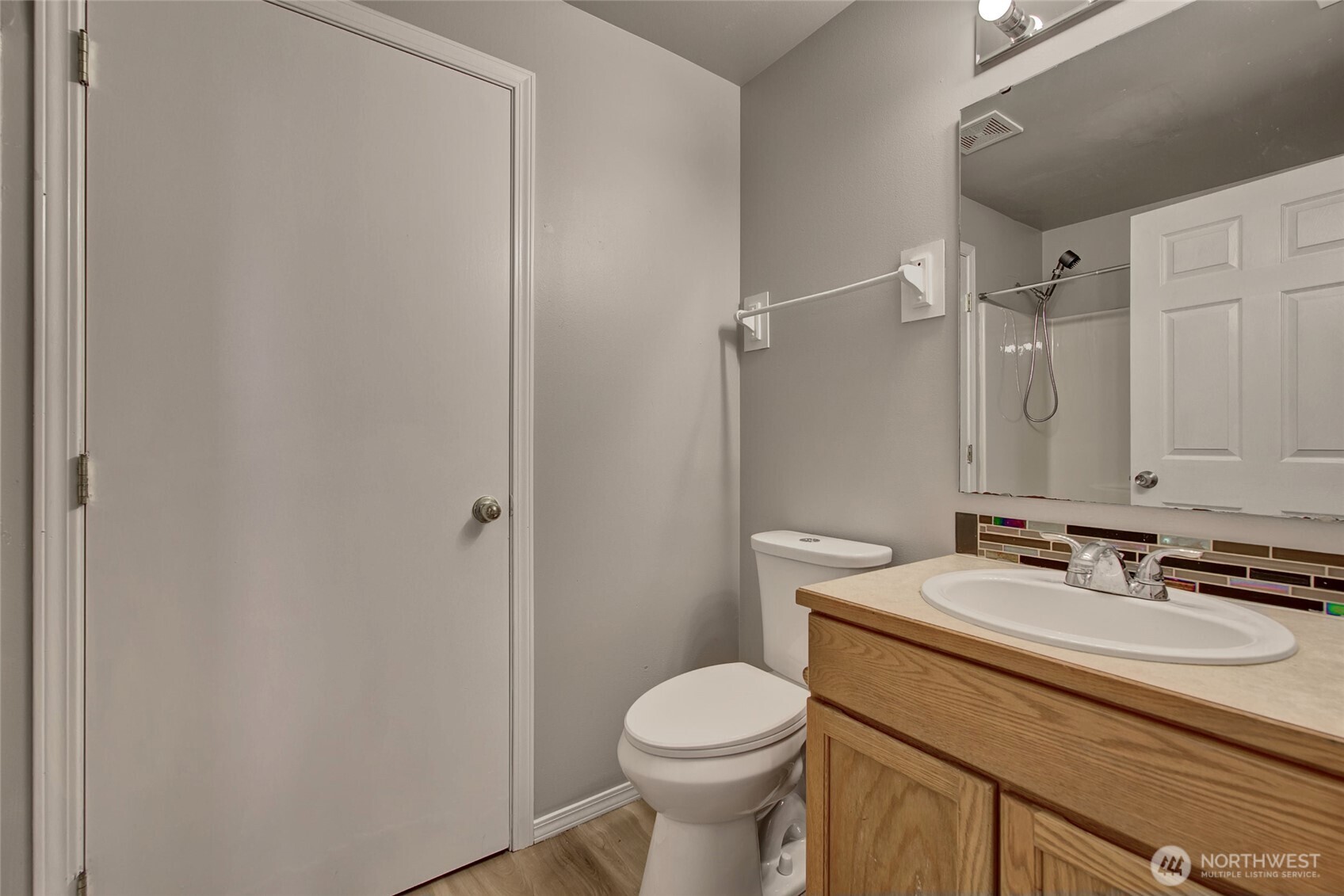 721 89th Avenue Property Photo 17