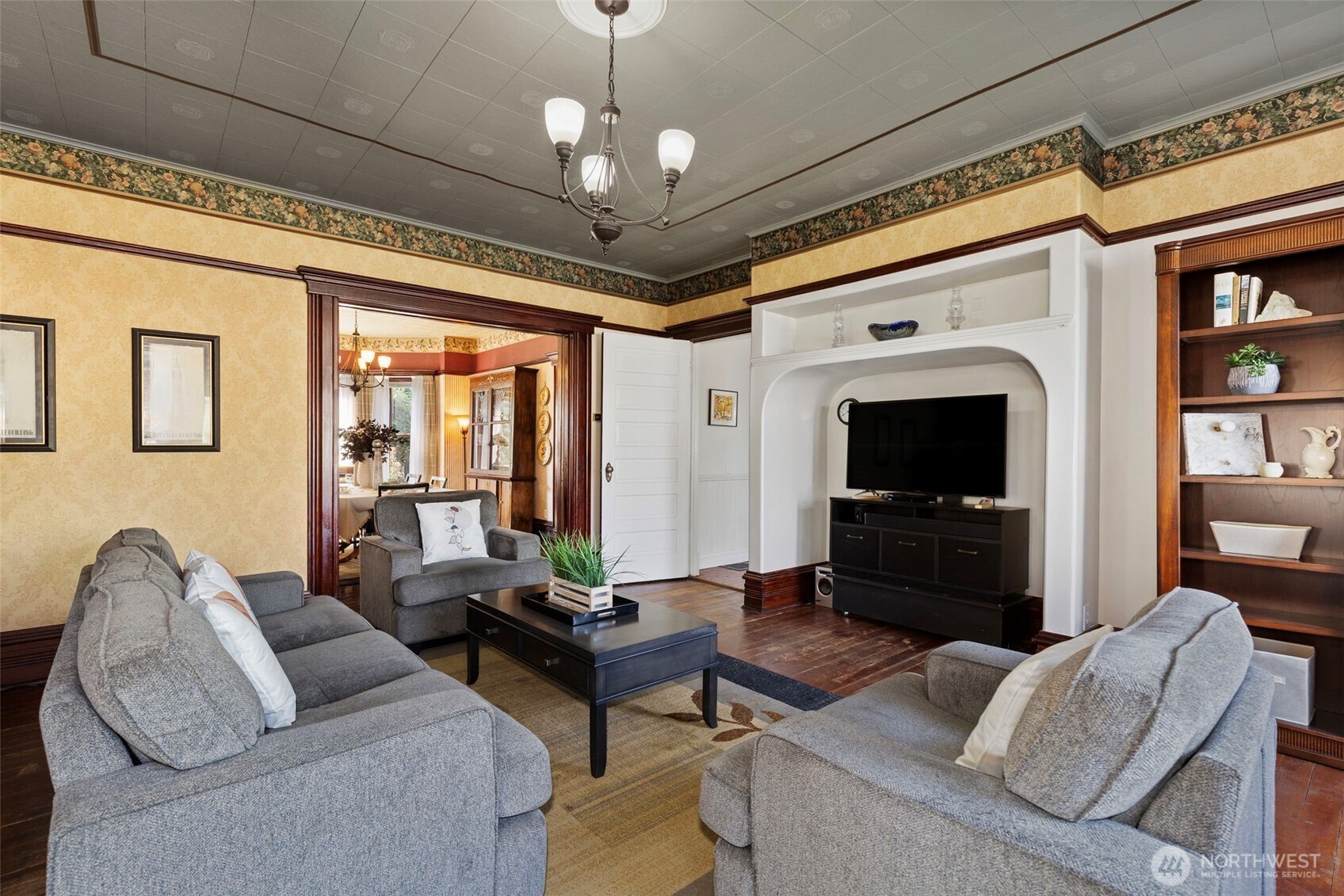 415 Harrison Street Property Photo 9