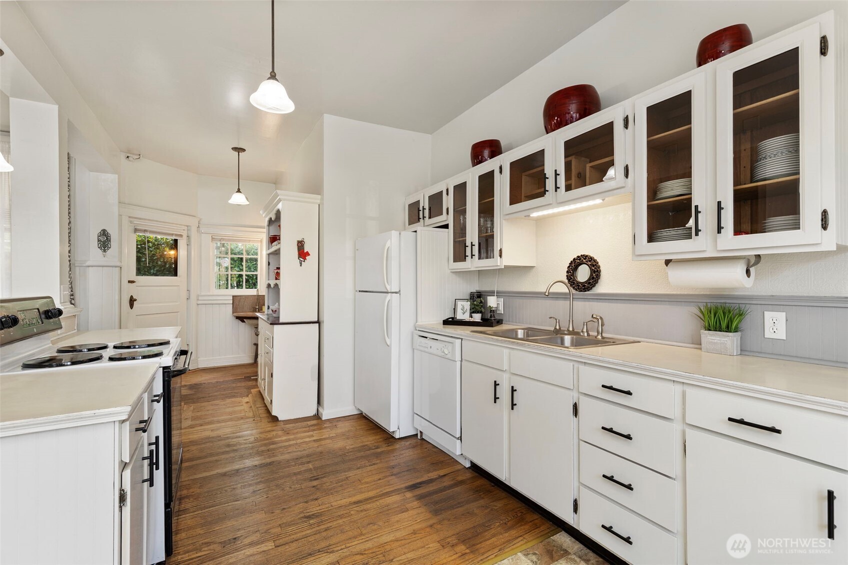 415 Harrison Street Property Photo 15