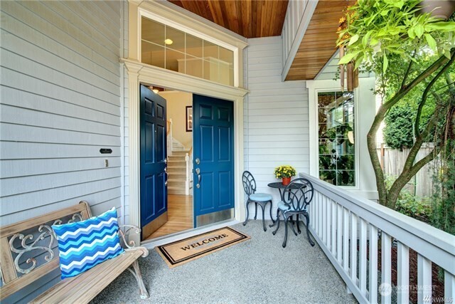 921 274th Way Property Photo 2