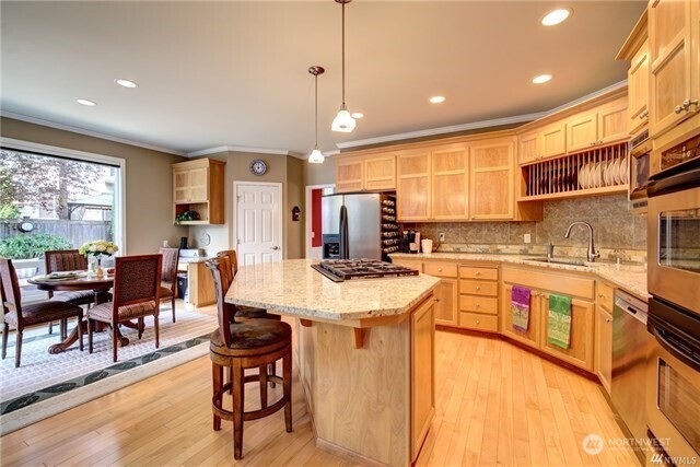 921 274th Way Property Photo 8