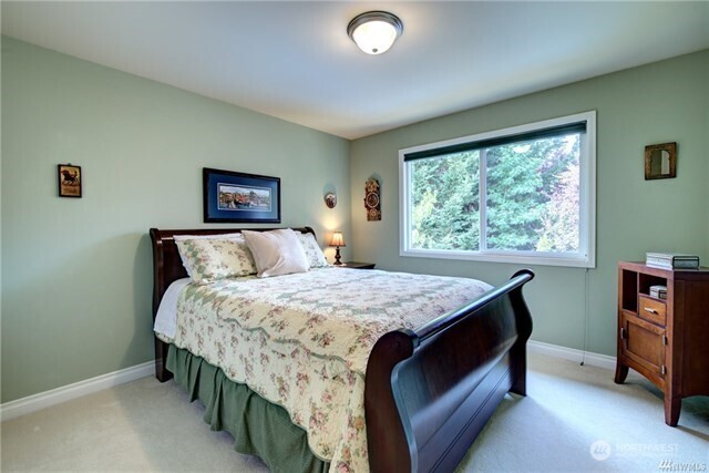 921 274th Way Property Photo 18