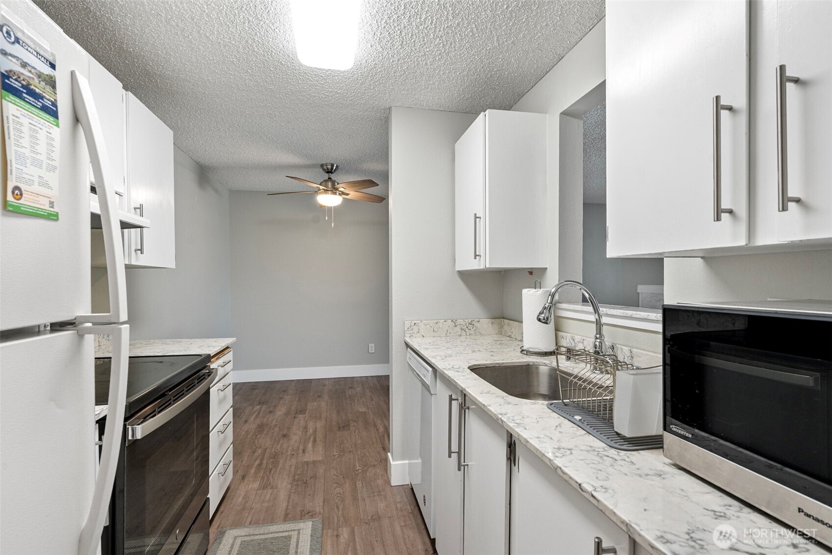 4501 Grandview Drive T221 Property Photo 7