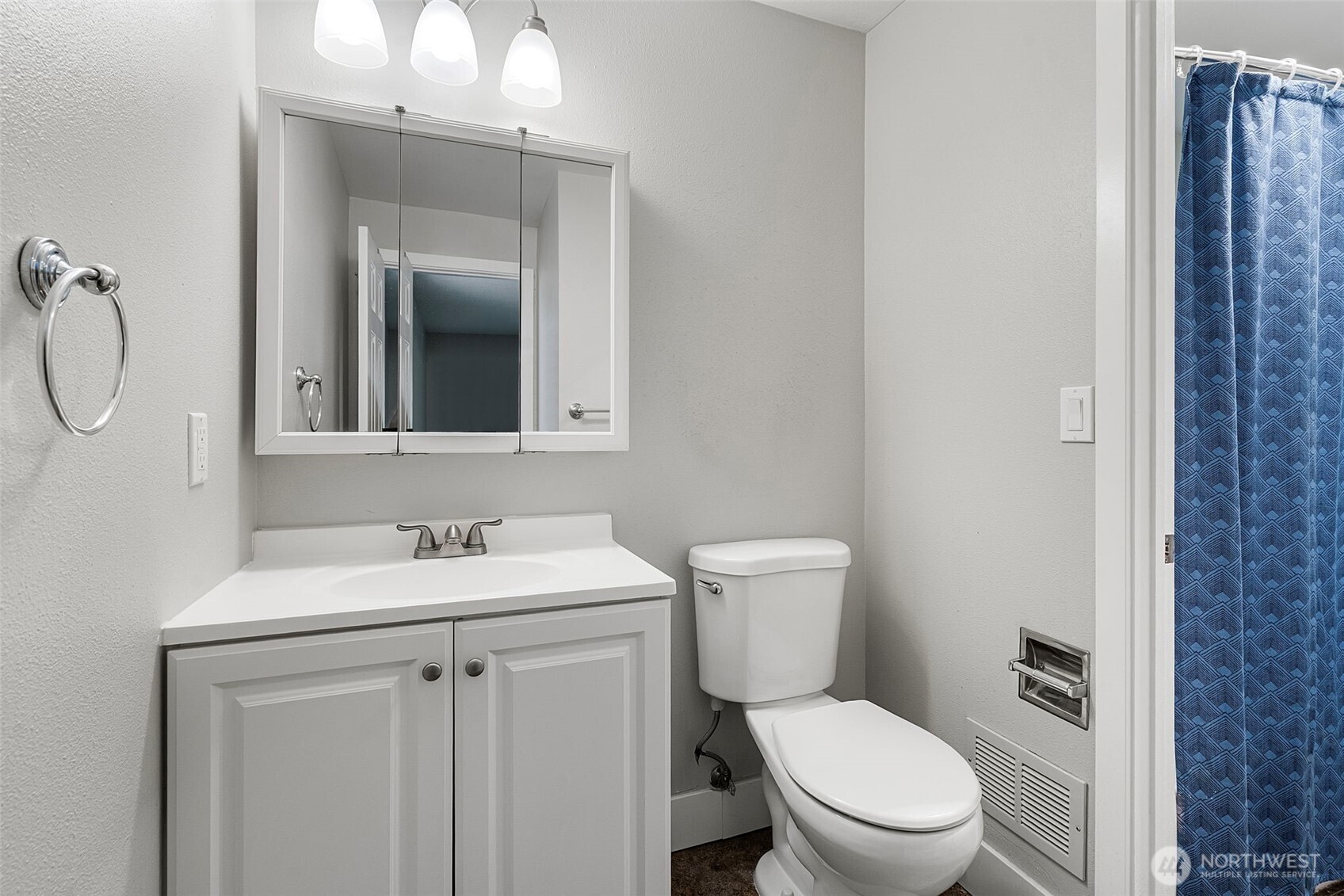 4501 Grandview Drive T221 Property Photo 8