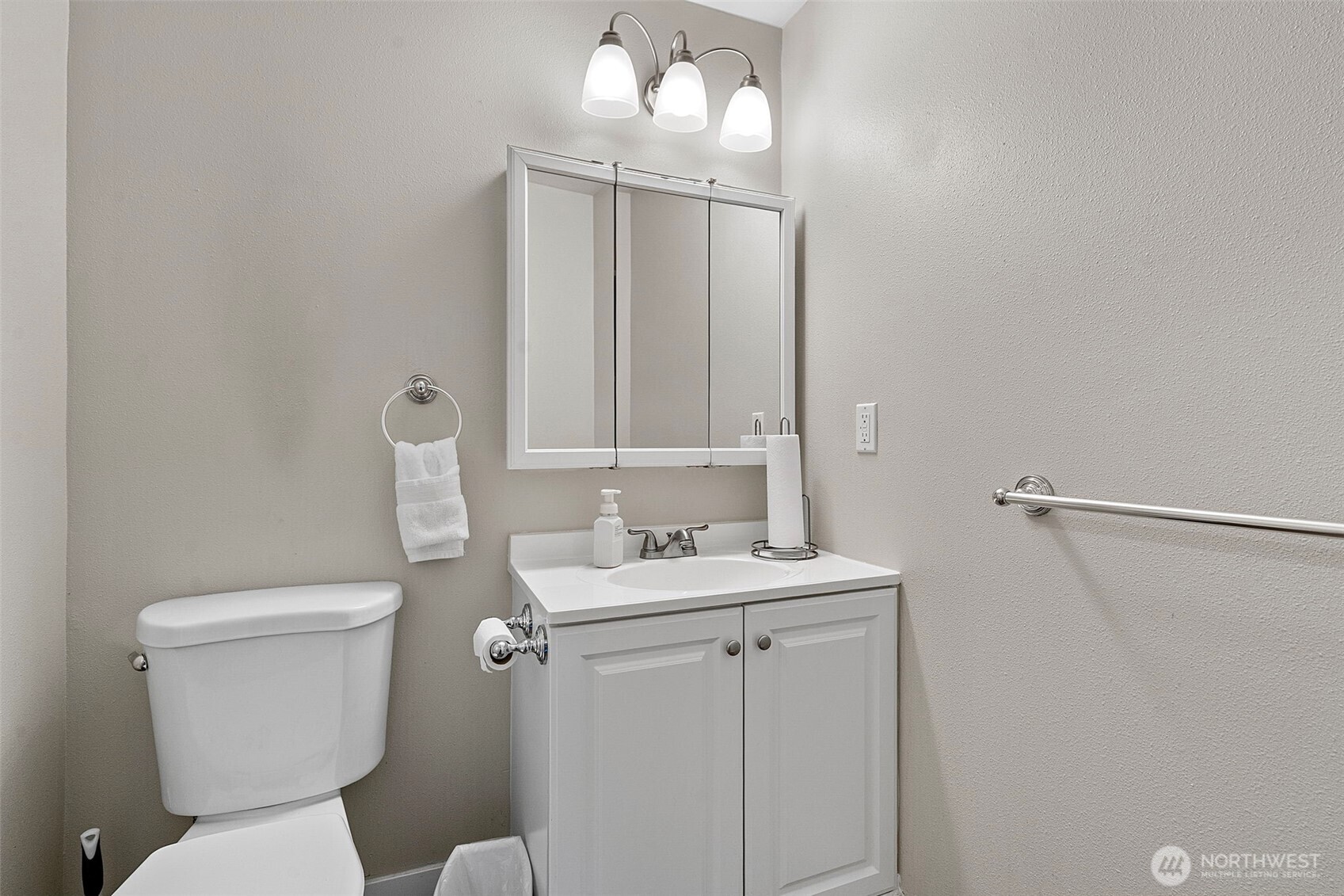 4501 Grandview Drive T221 Property Photo 11